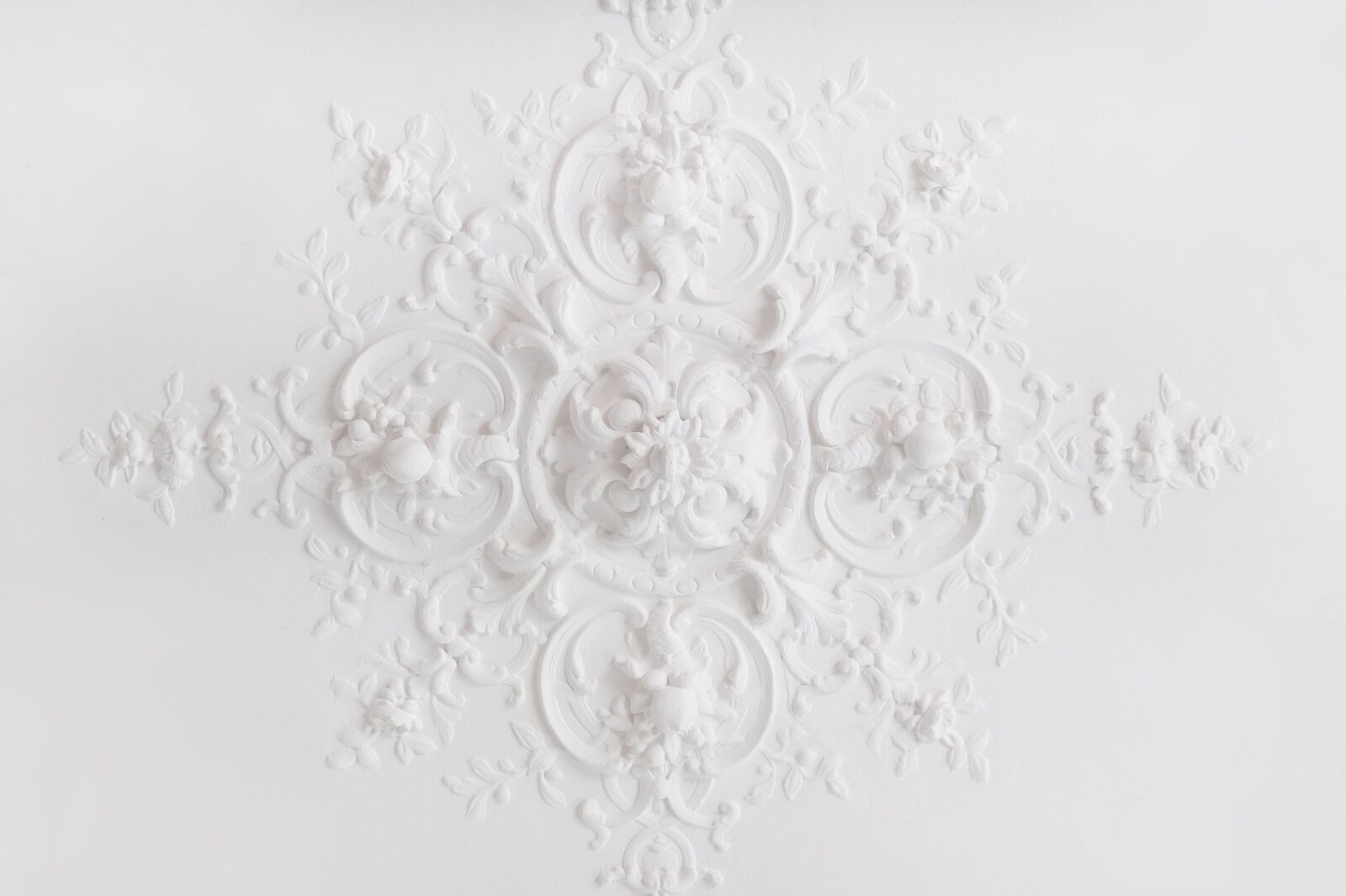 Fujifilm X30 sample photo. Ceiling, stucco, mouldings photography