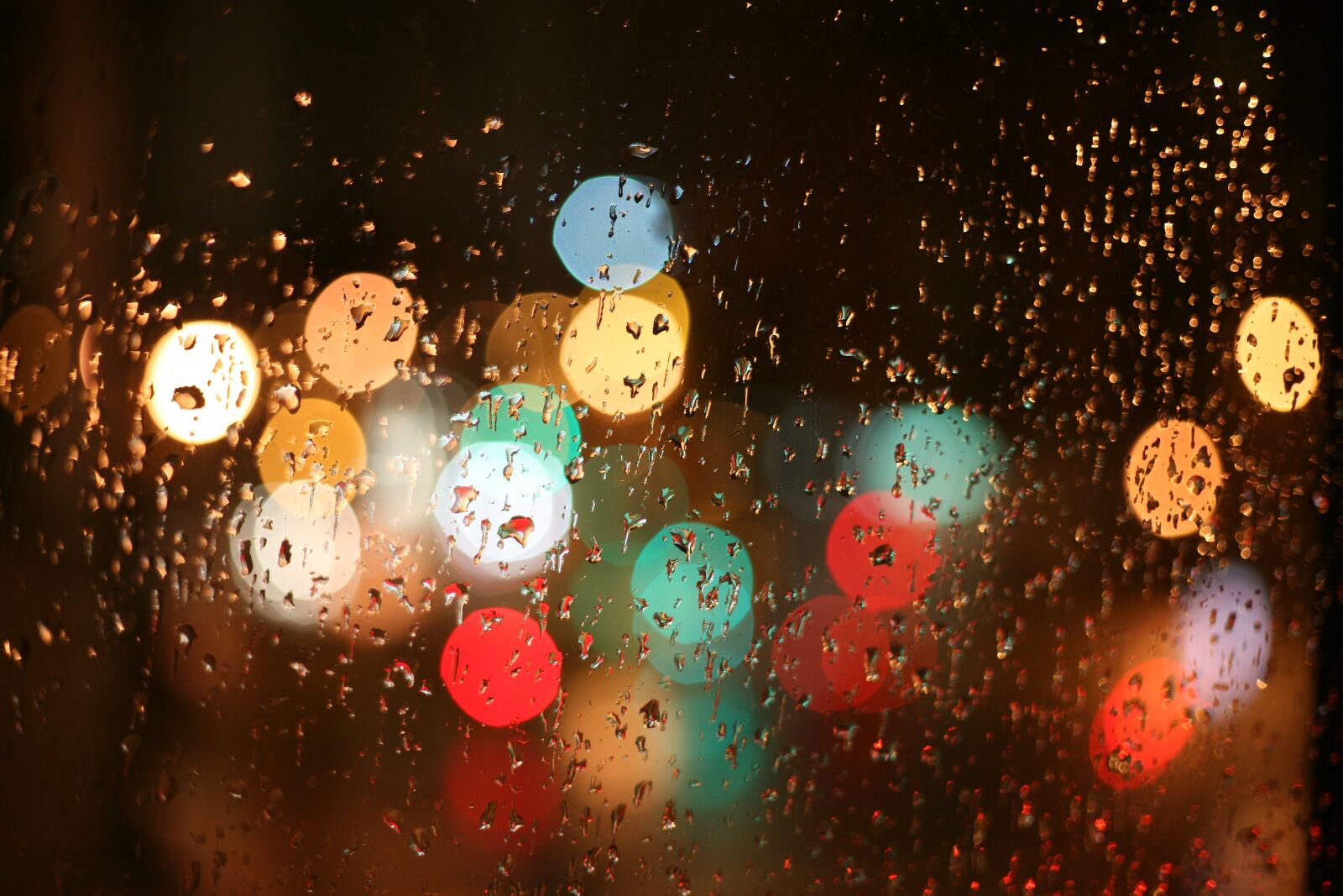Canon EOS 5D sample photo. Lights, rain, window photography