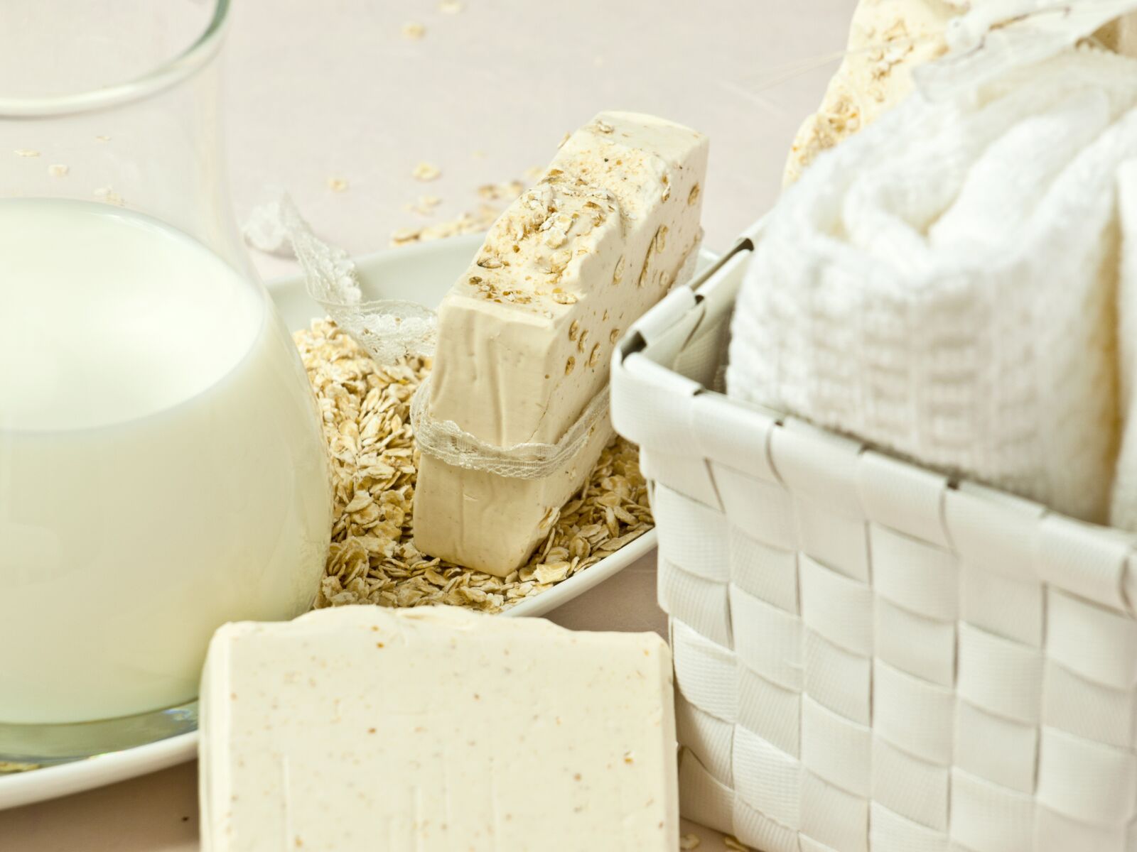 Olympus E-420 (EVOLT E-420) sample photo. Oatmeal soap, wash, clean photography