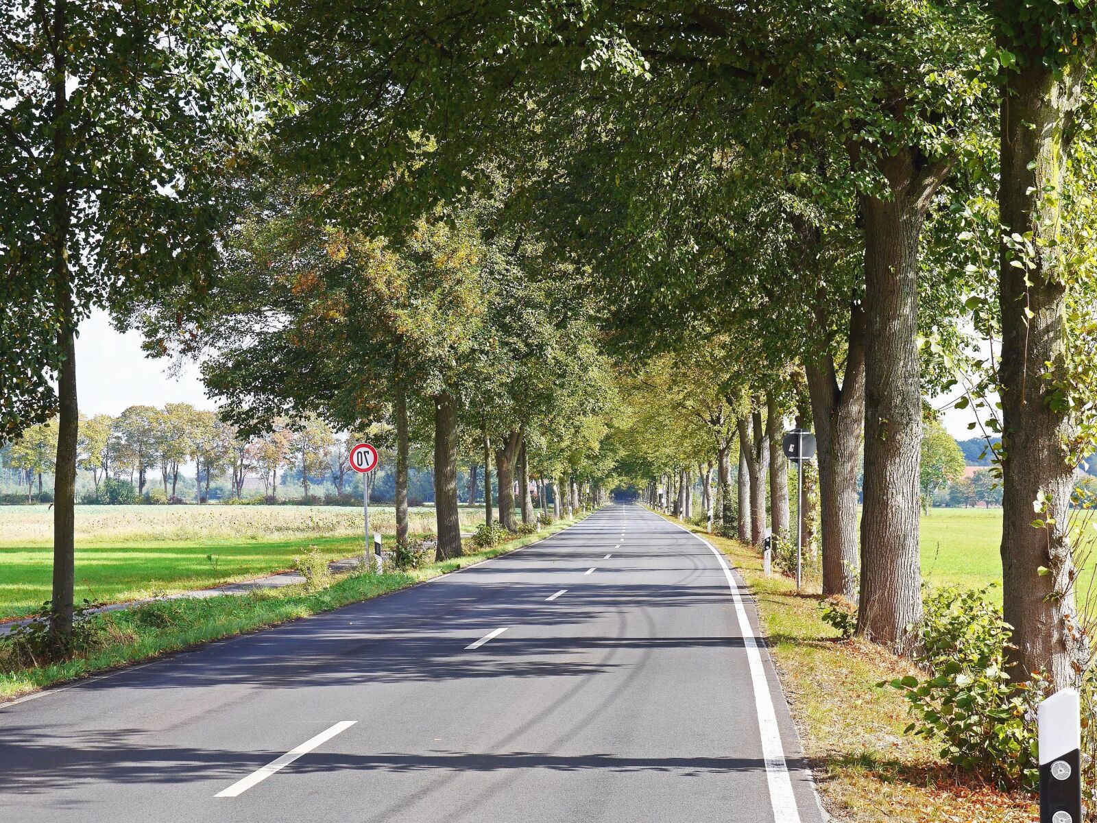 Panasonic Lumix DMC-GH3 sample photo. Road, asphalt, sky, travel photography