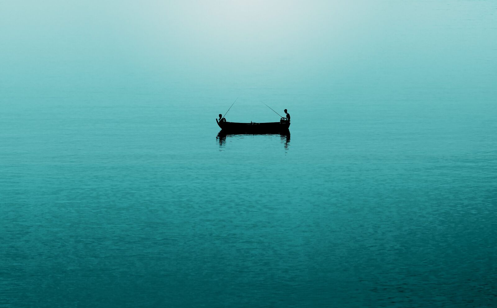Canon EOS 7D + Canon EF 24-105mm F4L IS USM sample photo. Boat, fisherman, fishing photography