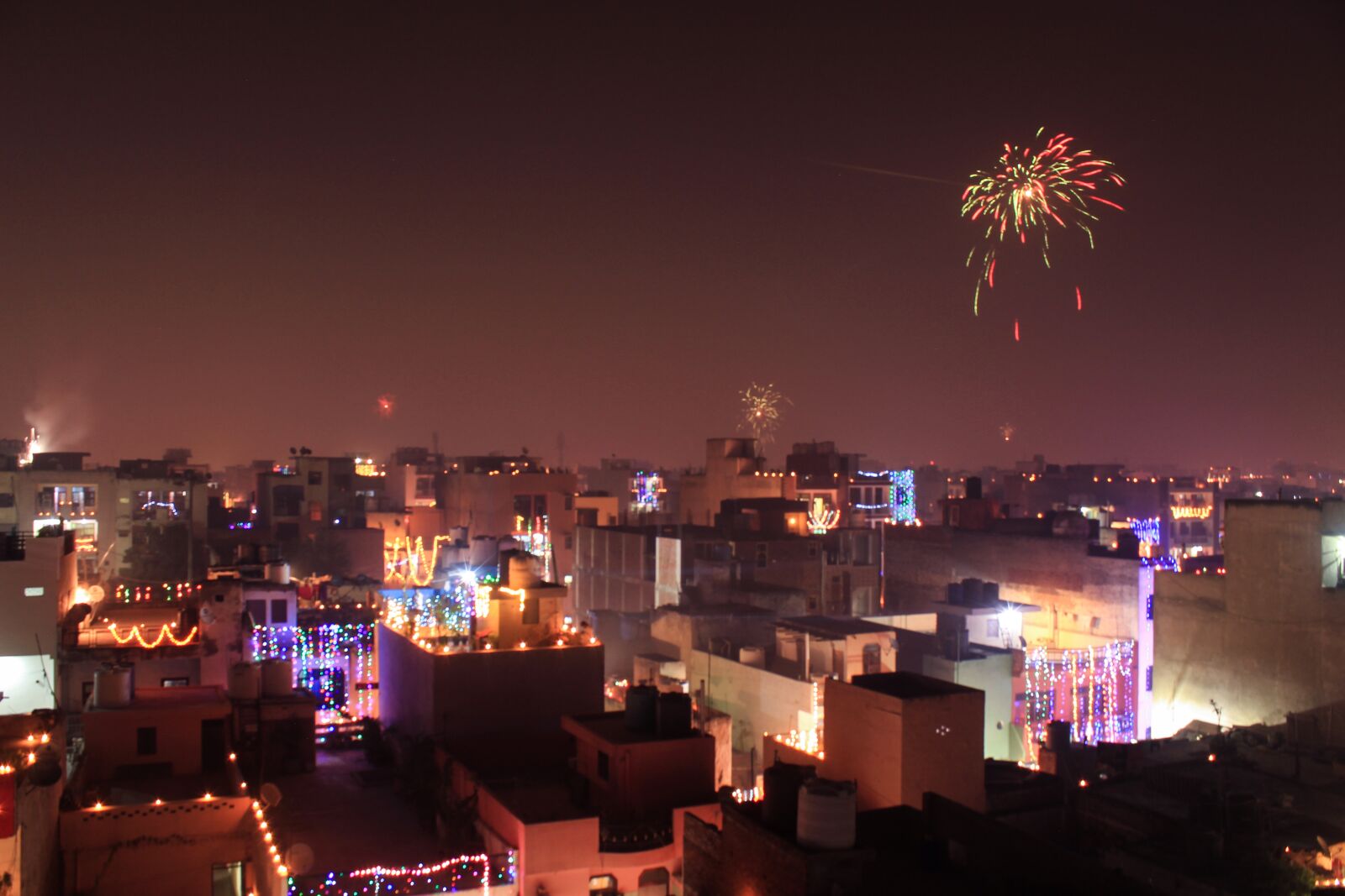 Canon EOS 700D (EOS Rebel T5i / EOS Kiss X7i) sample photo. Diwali, firecracker, deepavali photography