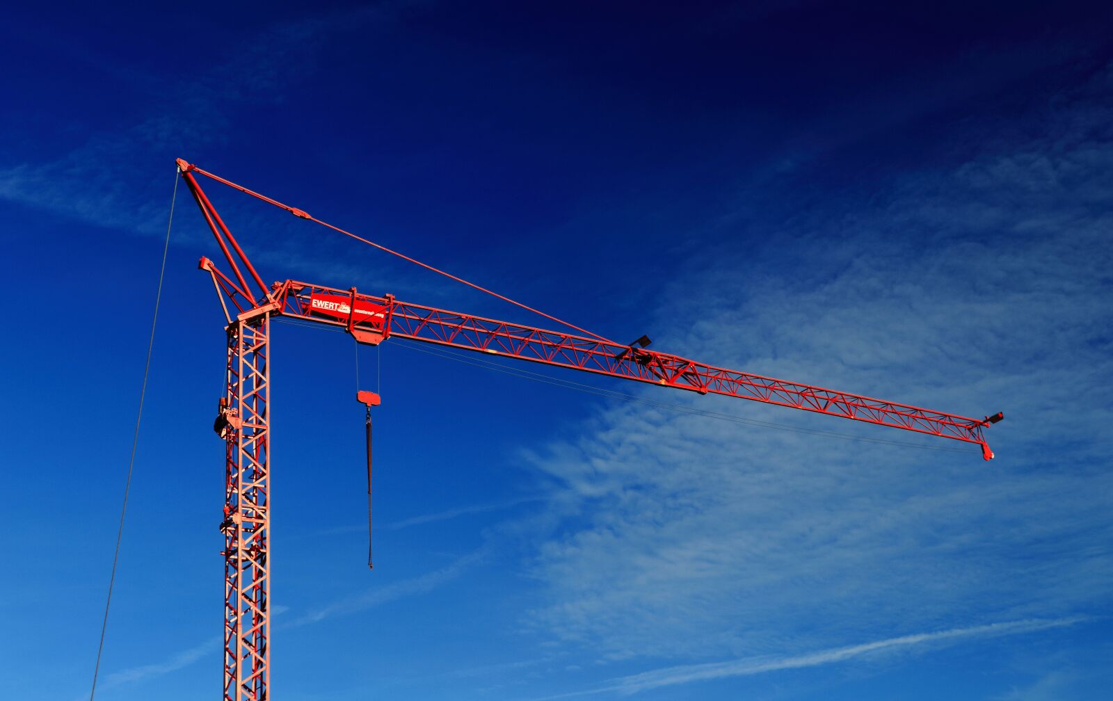 Canon EOS 80D sample photo. Crane, baukran, site photography