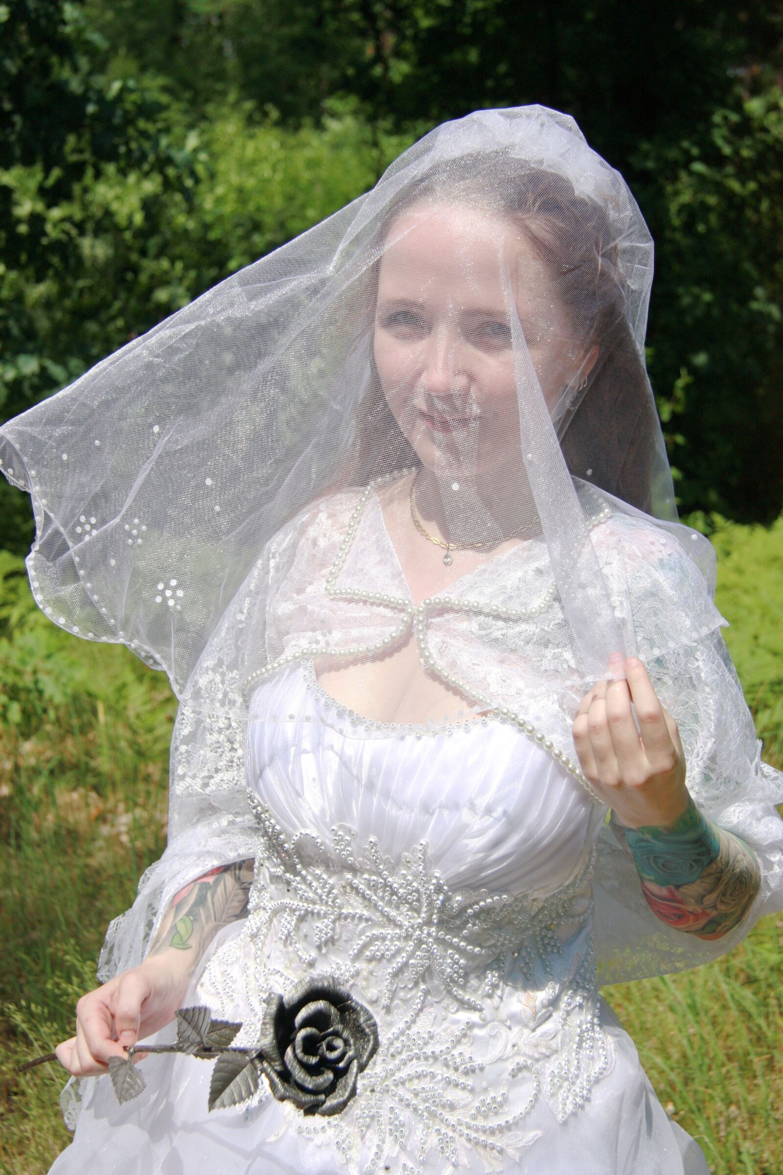 Canon EOS 450D (EOS Rebel XSi / EOS Kiss X2) sample photo. Wedding, bride, marriage photography