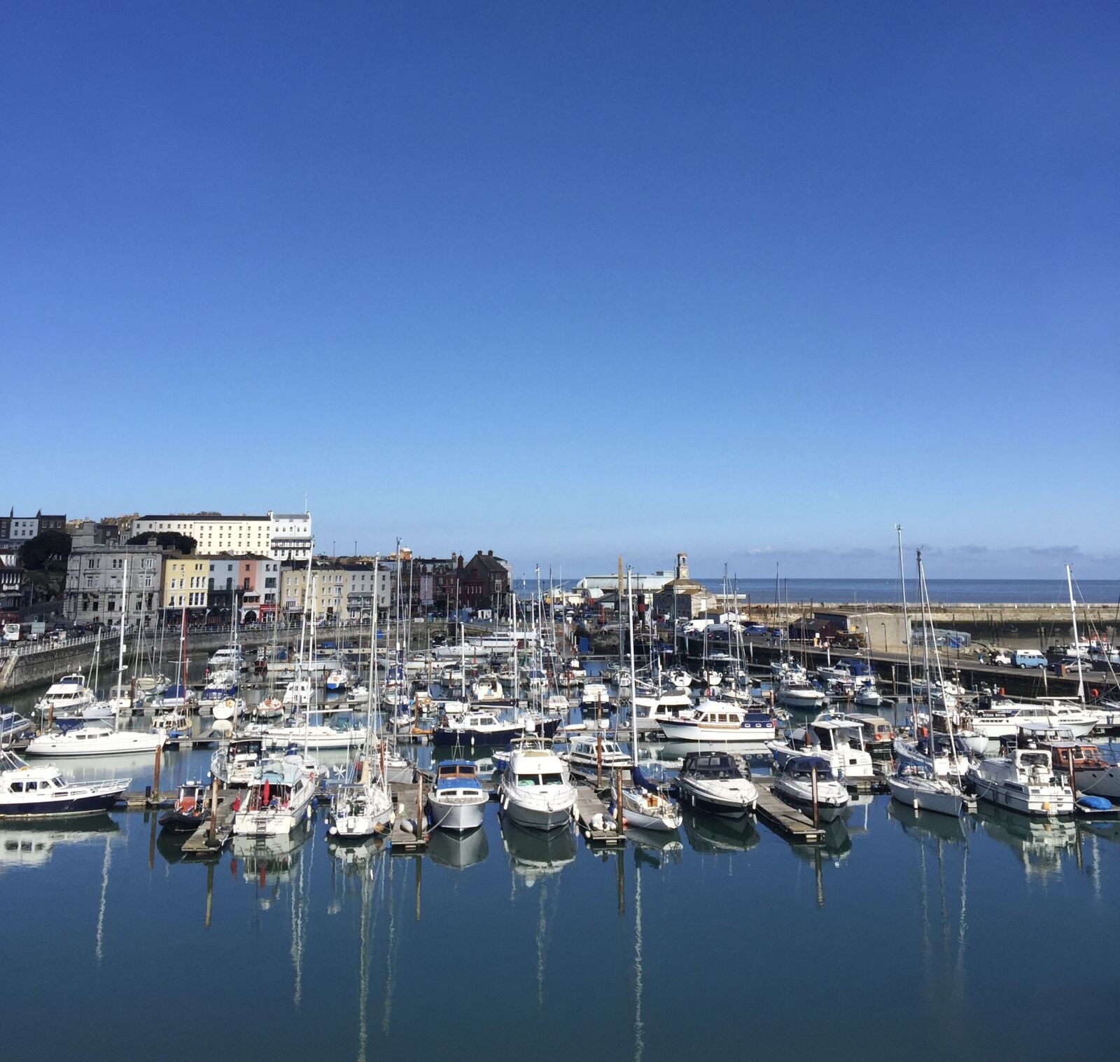 iPhone 6 Plus back camera 4.15mm f/2.2 sample photo. Harbour, sea, boats photography