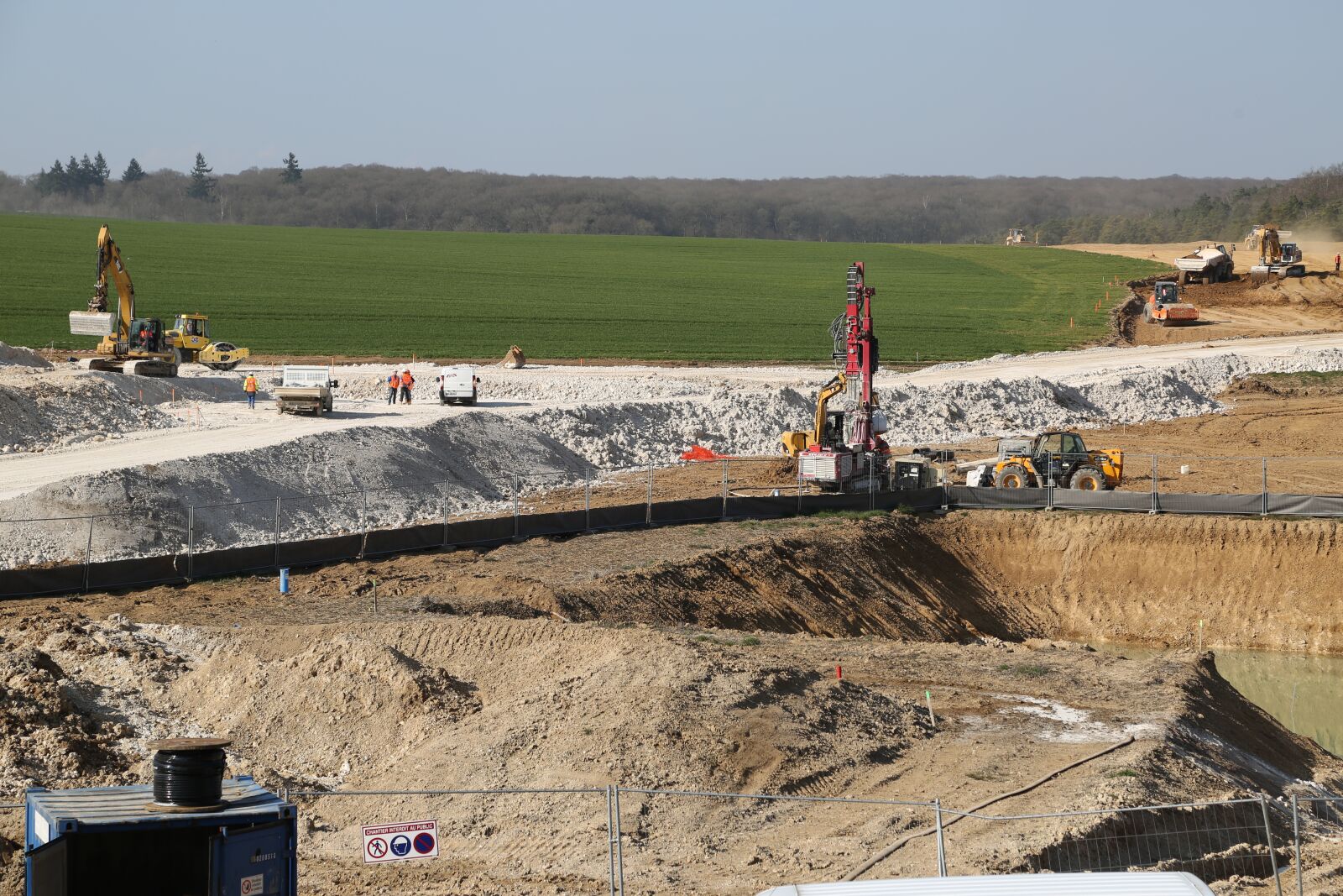 Canon EF 24-105mm F4L IS USM sample photo. Site, tp, public works photography