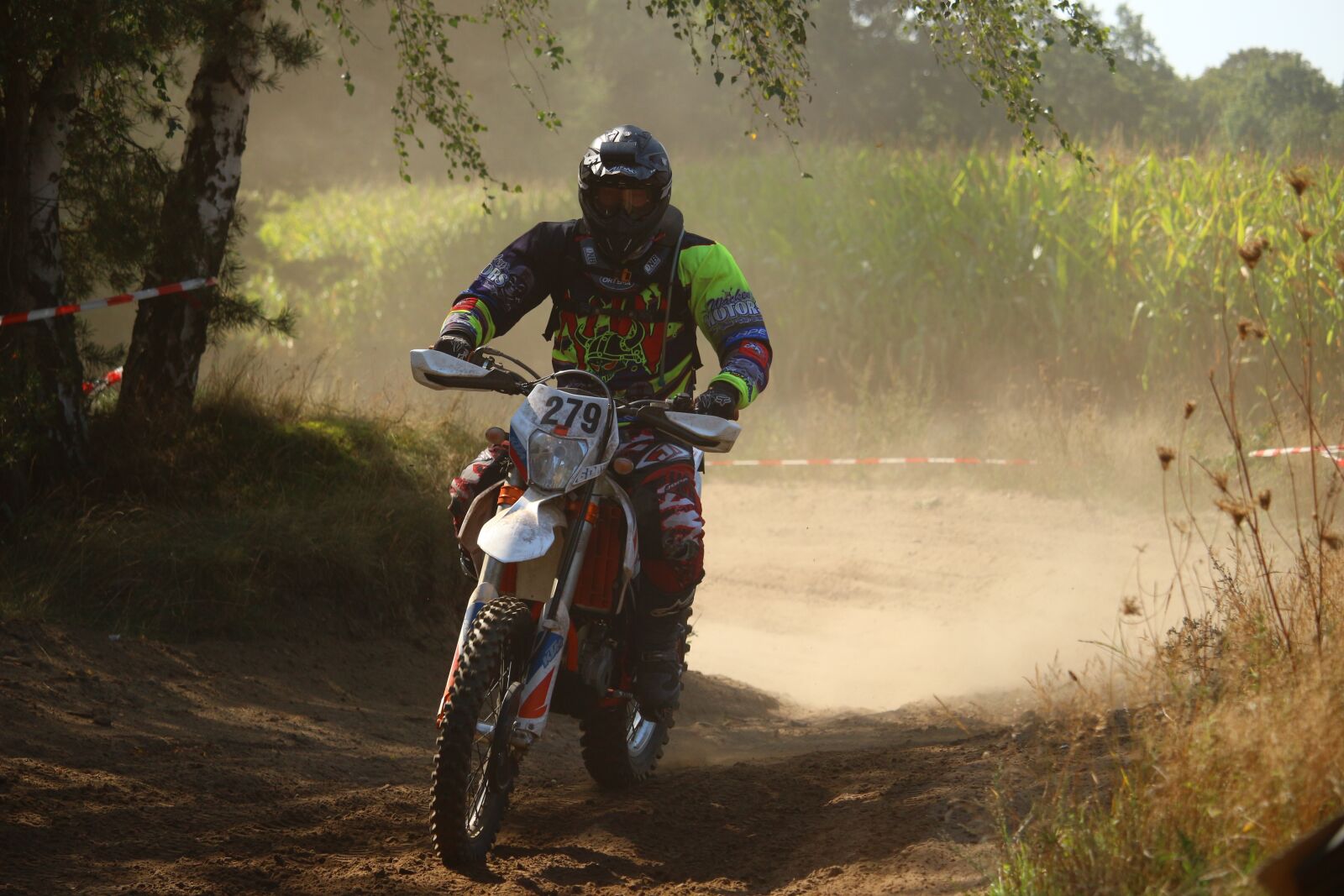 Canon EOS 100D (EOS Rebel SL1 / EOS Kiss X7) sample photo. Motocross, enduro, motorsport photography