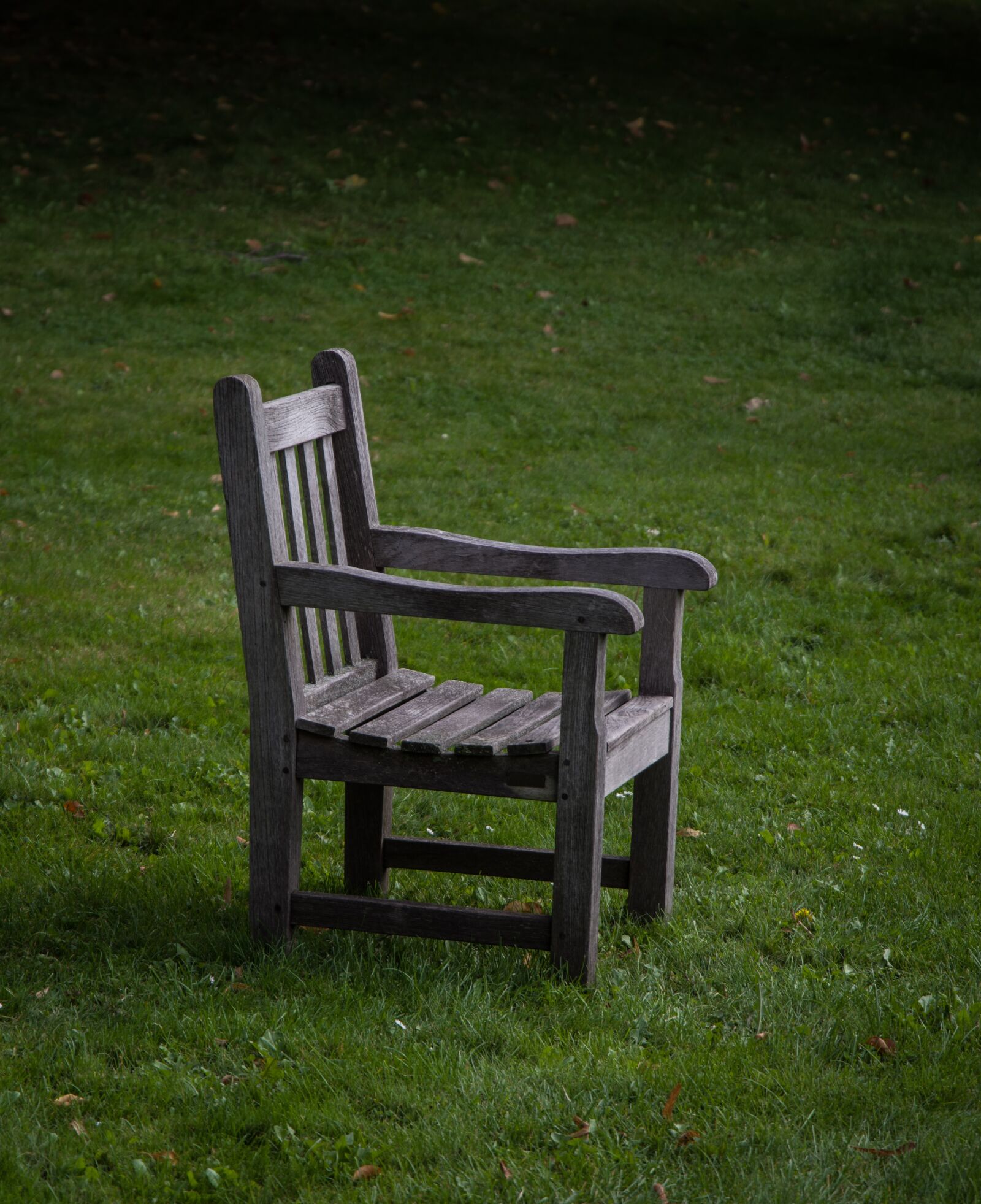 Pentax K-1 Mark II sample photo. Wood, old, wooden chair photography