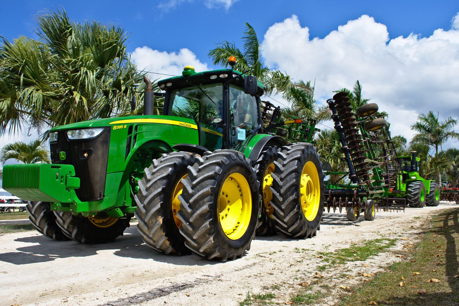 Nikon D7200 sample photo. Tractor, big, heavy photography