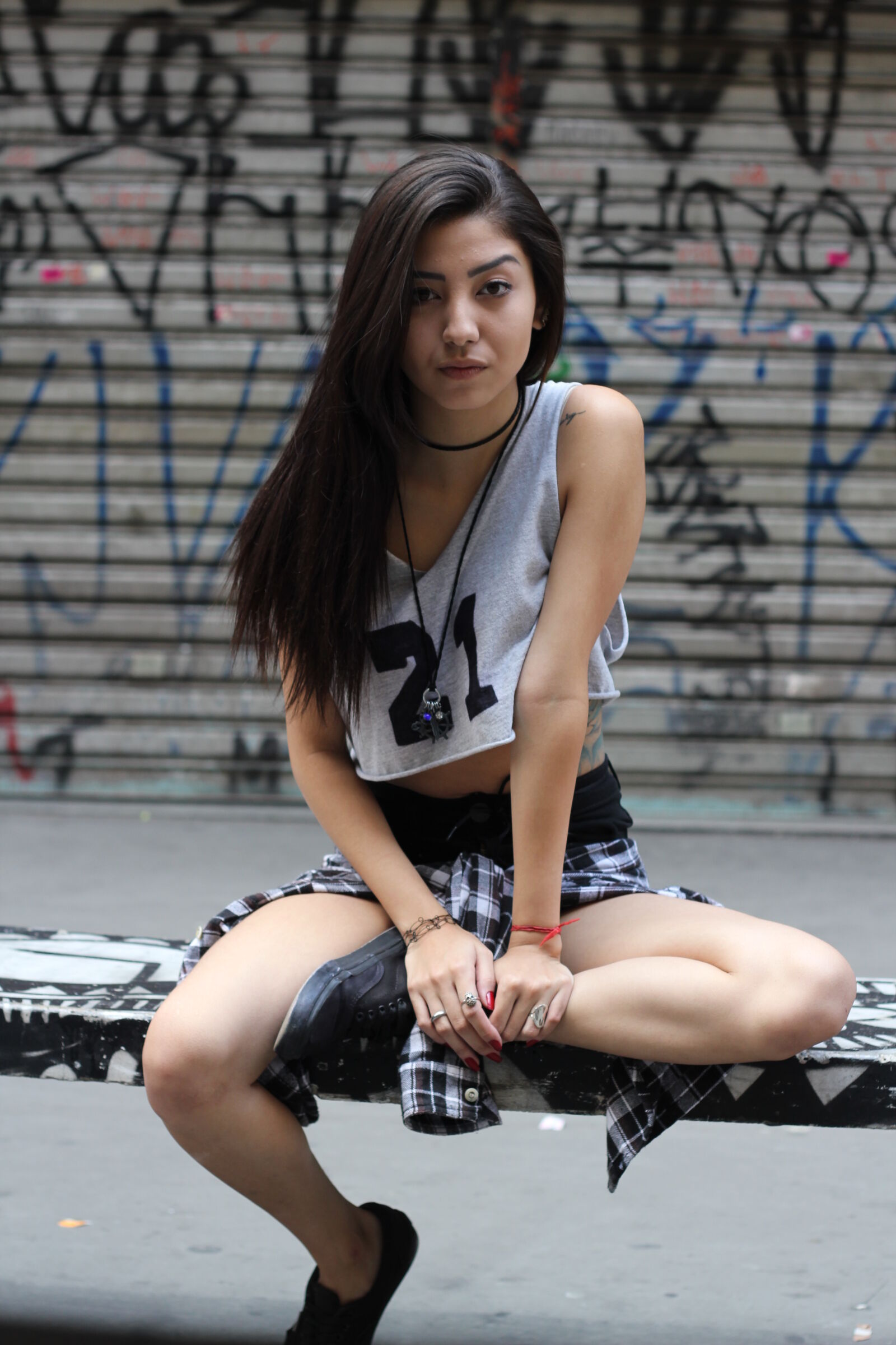 Canon EOS 550D (EOS Rebel T2i / EOS Kiss X4) sample photo. Adult, fashion, fun, girl photography
