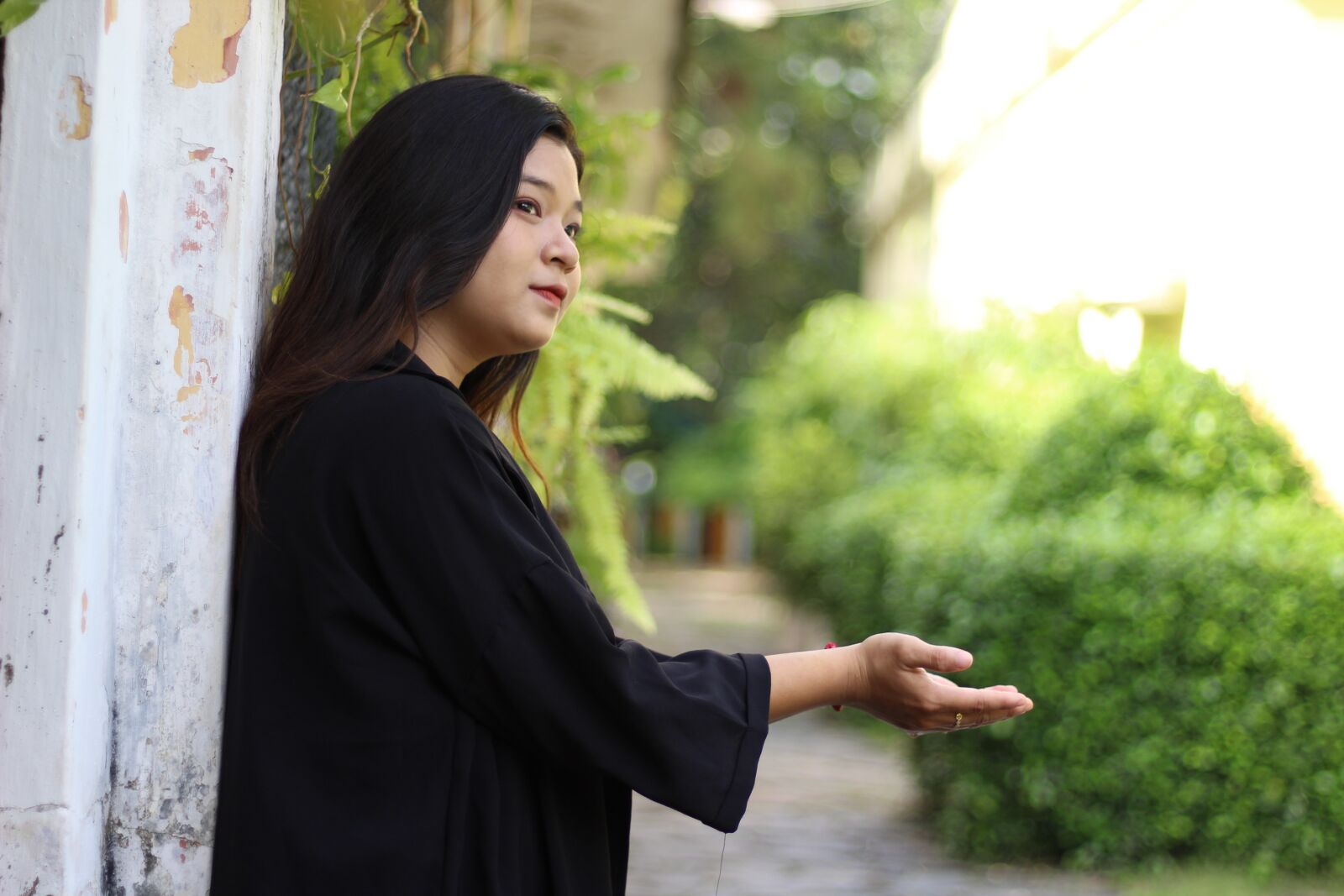 Canon EOS 1300D (EOS Rebel T6 / EOS Kiss X80) + Canon EF 50mm F1.8 STM sample photo. Vietnamese, vietnam, asian photography