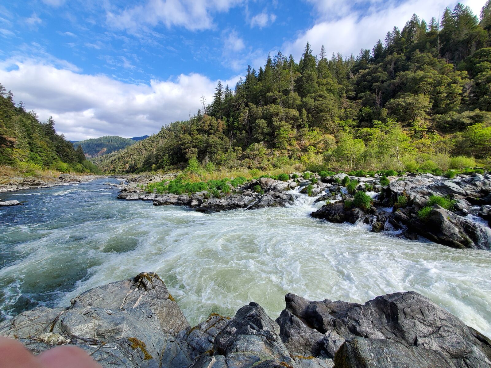 Samsung Galaxy S10+ sample photo. River, sky, water photography