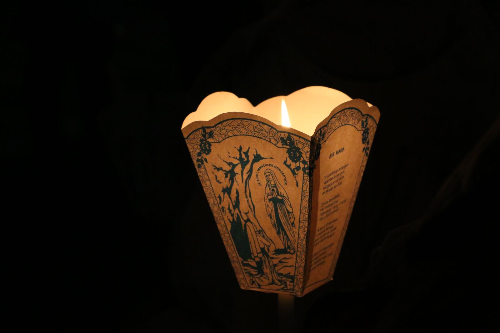 Canon EOS 70D sample photo. Pilgrimage, ave maria, maria photography