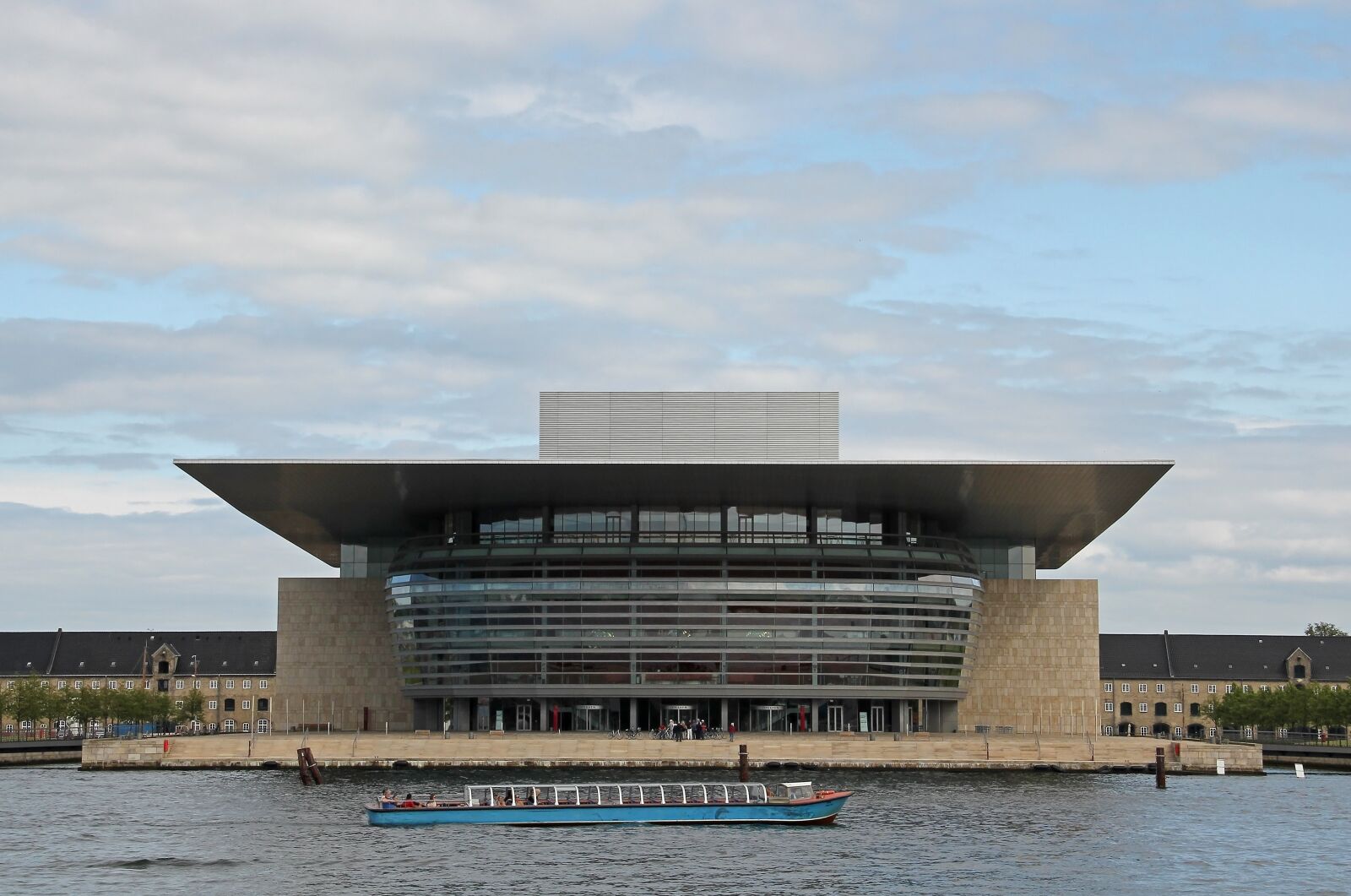 Canon EOS 550D (EOS Rebel T2i / EOS Kiss X4) sample photo. Opera, island of holmen photography