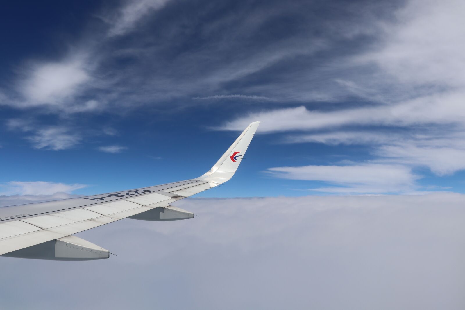 Canon EF-S 18-135mm F3.5-5.6 IS USM sample photo. Sky, aircraft, flight photography