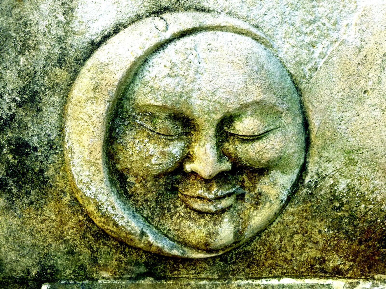 Panasonic DMC-FS37 sample photo. Moon, sun and moon photography