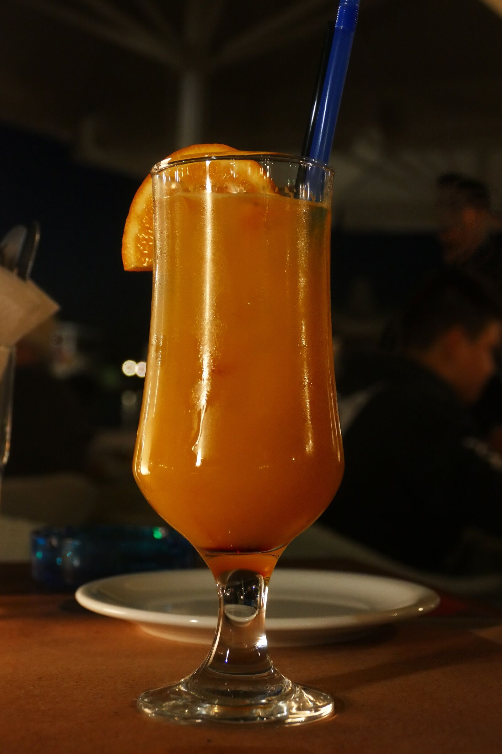 Panasonic Lumix DMC-FZ1000 sample photo. Alcohol, drink, cup photography
