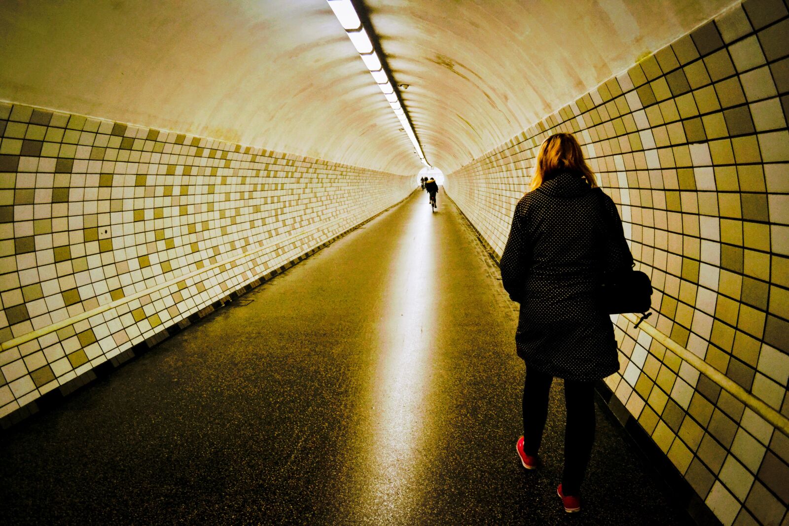 Nikon D3100 sample photo. Tunnel, pedestrian tunnel, passage photography