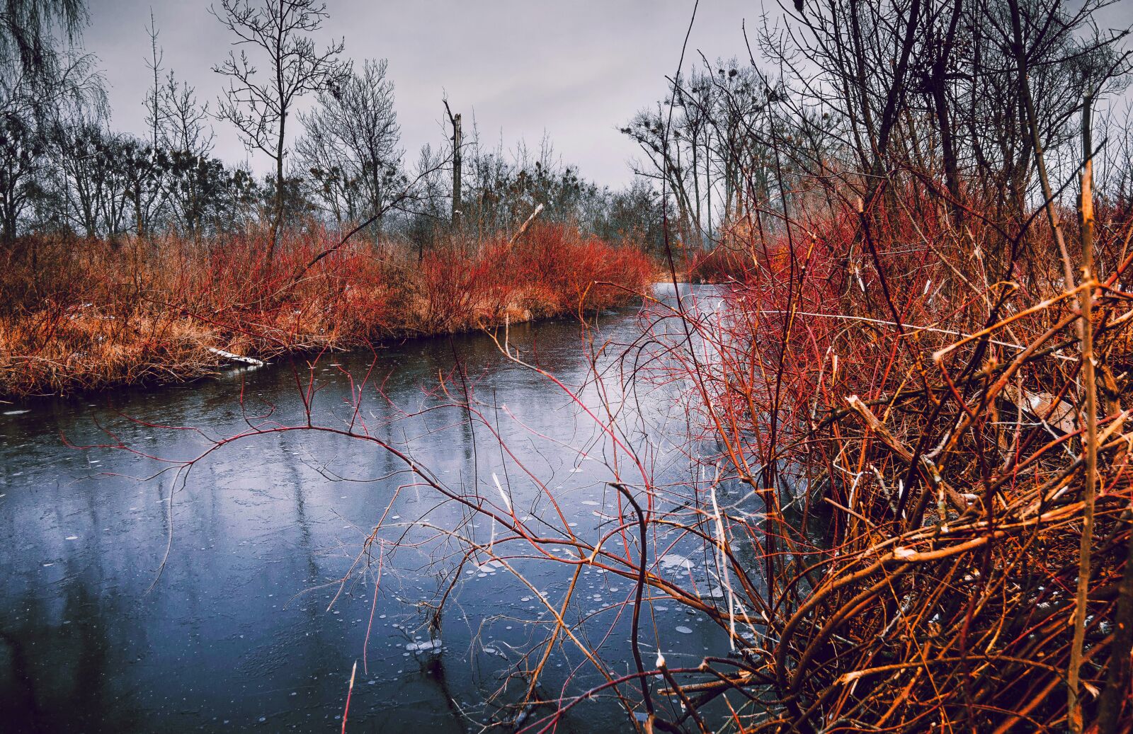 Canon EOS 6D sample photo. River, ice, landscape photography