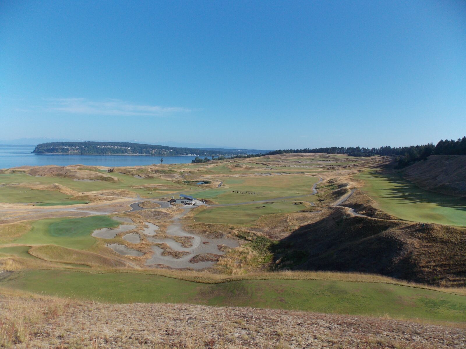 Nikon Coolpix L810 sample photo. Golf course, puget sound photography