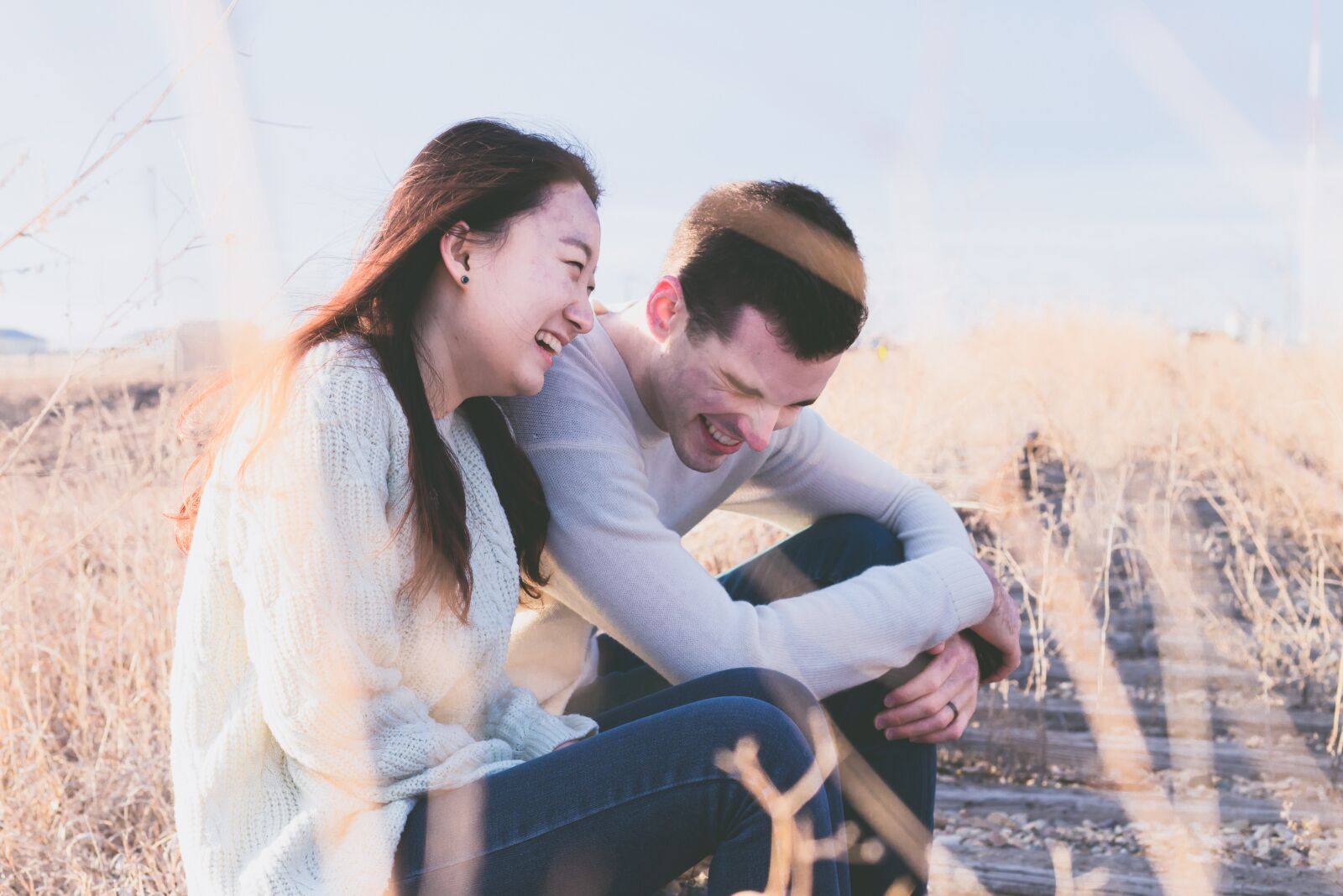 Canon EF 50mm F1.8 II sample photo. Couple, happy, laughing photography