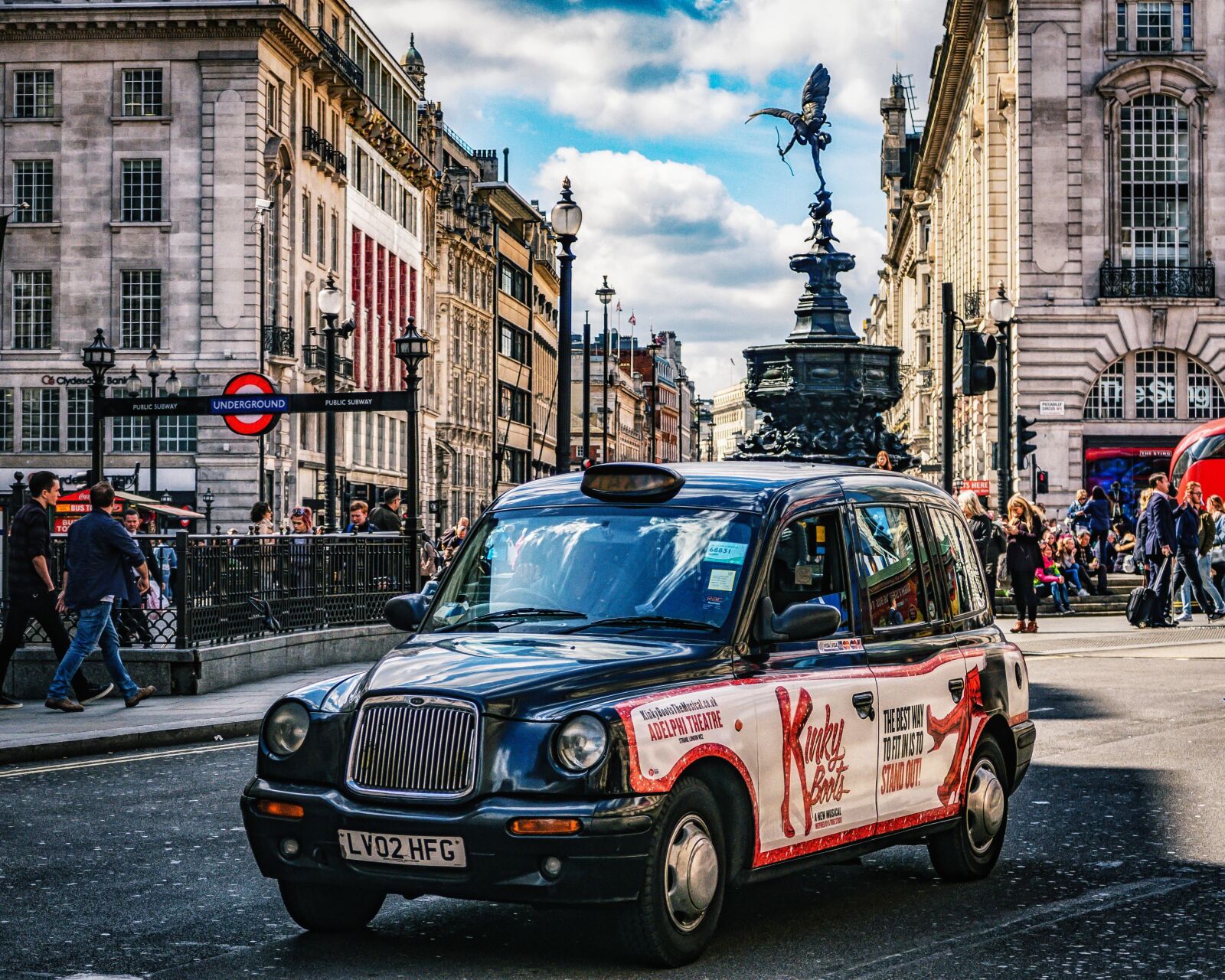 Canon PowerShot G7 X sample photo. Piccadilly, london, taxi photography