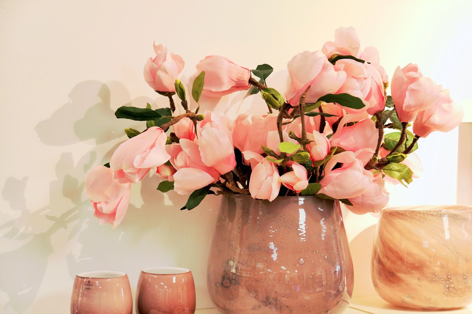 Panasonic Lumix DMC-LX10 (Lumix DMC-LX15) sample photo. Flowers, flower vase, bouquet photography