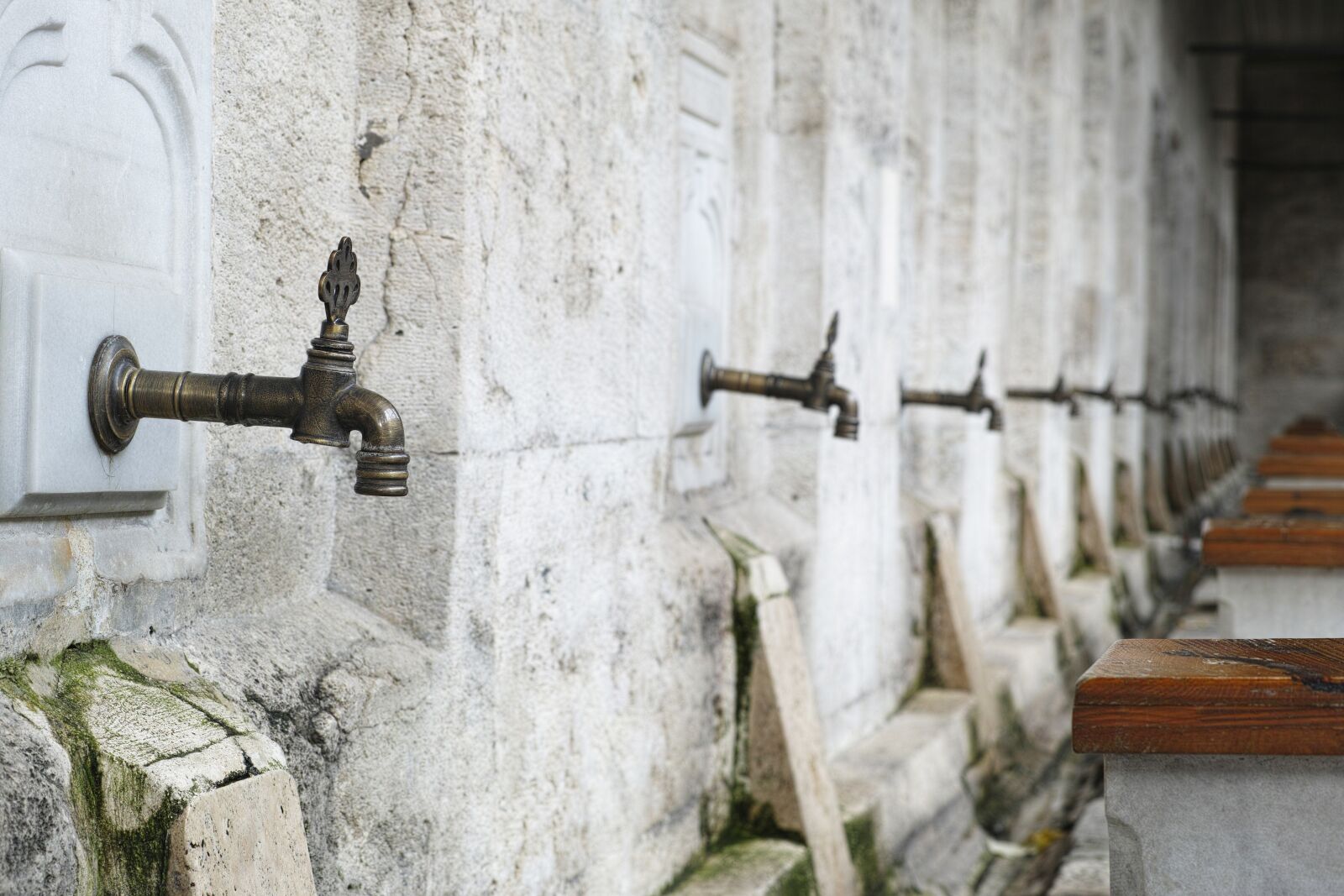 Sigma DP3 Merrill sample photo. Fountain, water, background photography