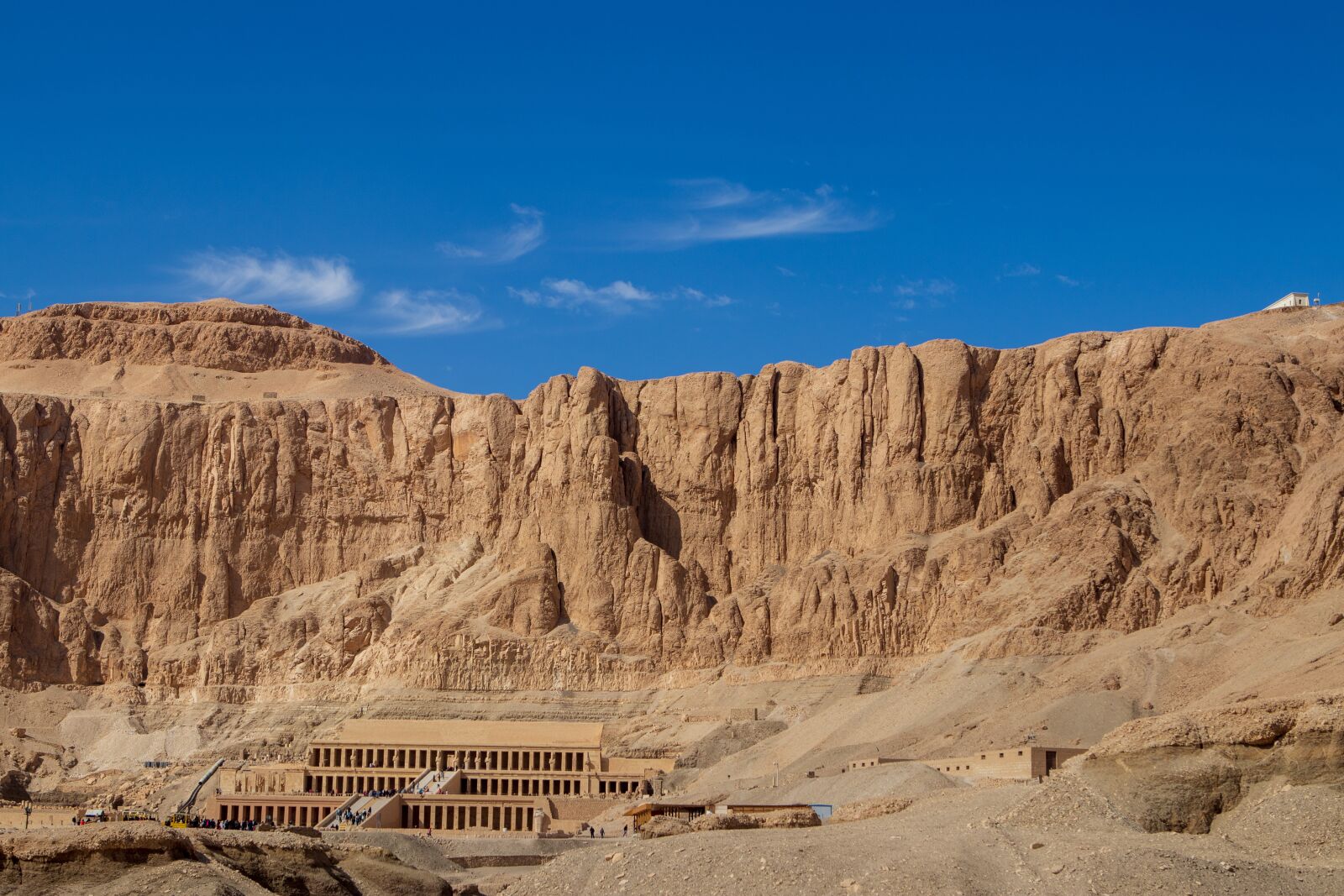 Canon EOS 200D (EOS Rebel SL2 / EOS Kiss X9) sample photo. Hatshepsut, temple, luxor photography