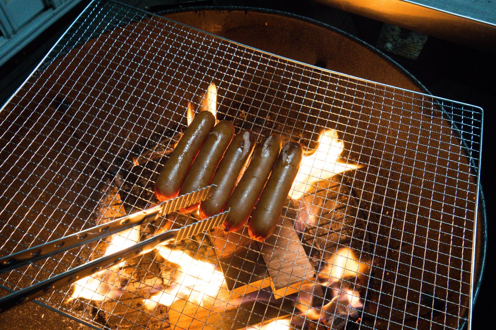 Sony Cyber-shot DSC-RX100 II sample photo. Barbecue, camp, camping photography