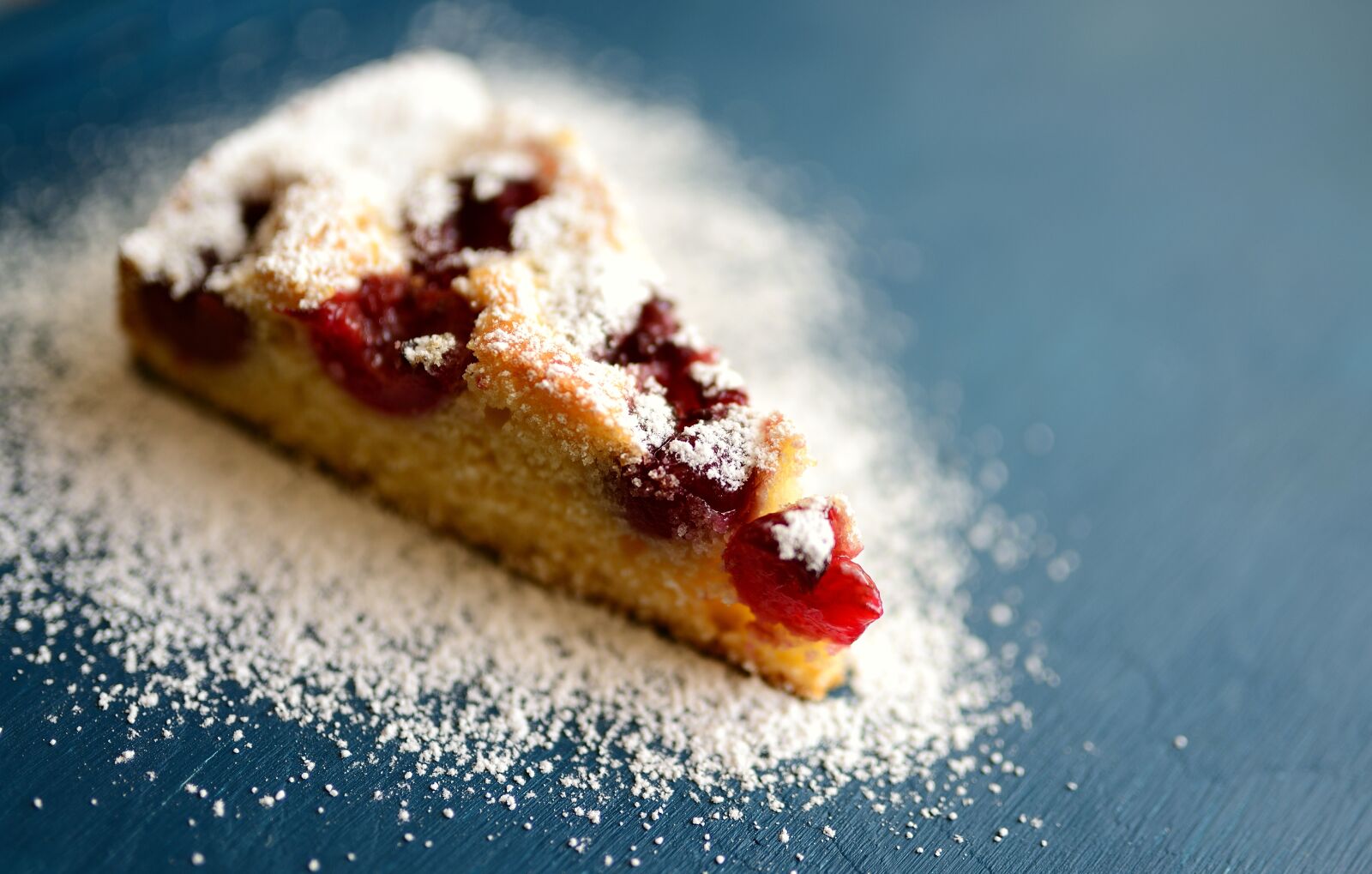 Nikon D610 sample photo. Cake, cherry pie, bake photography