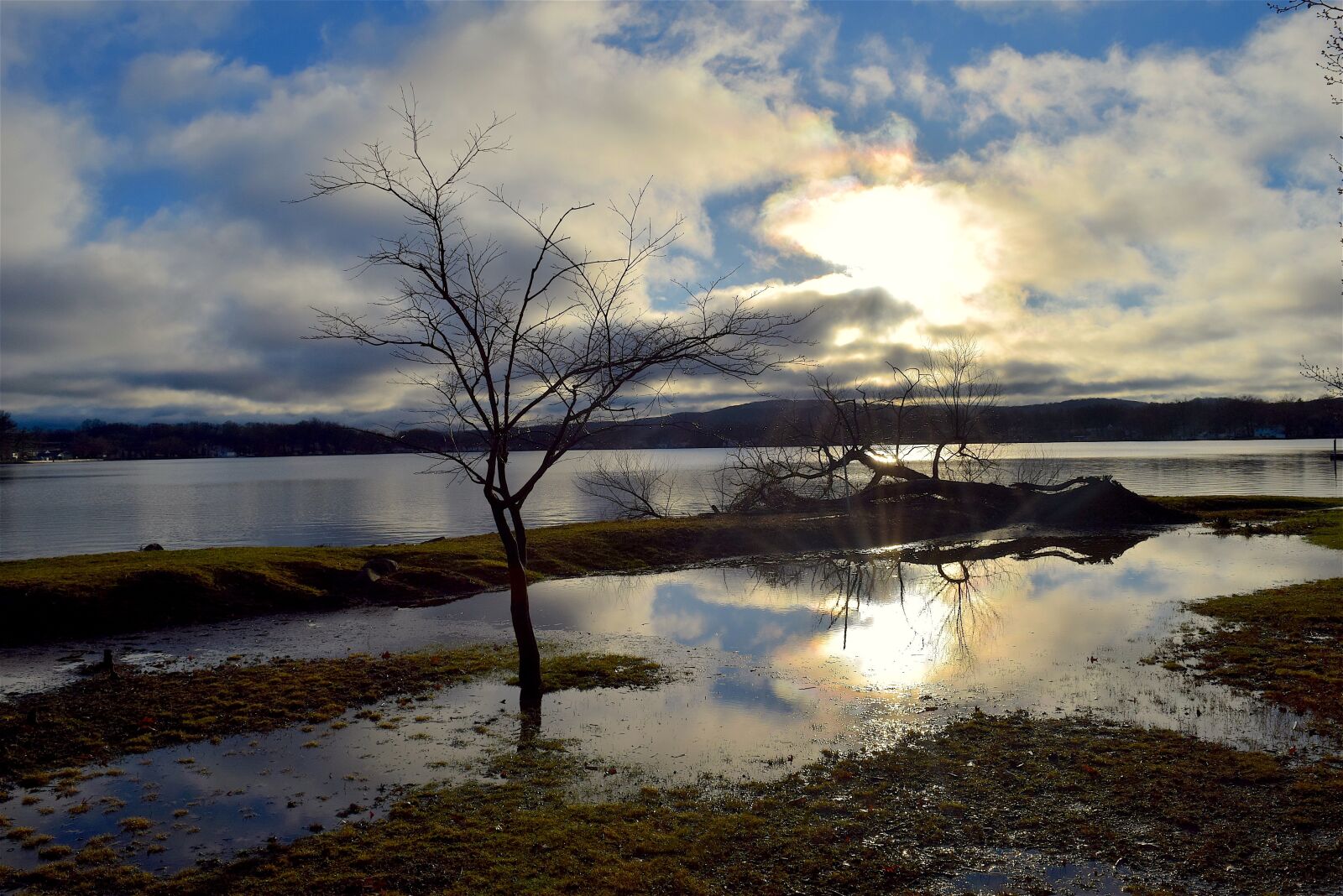 Nikon D3300 sample photo. Sunset, lake, water photography