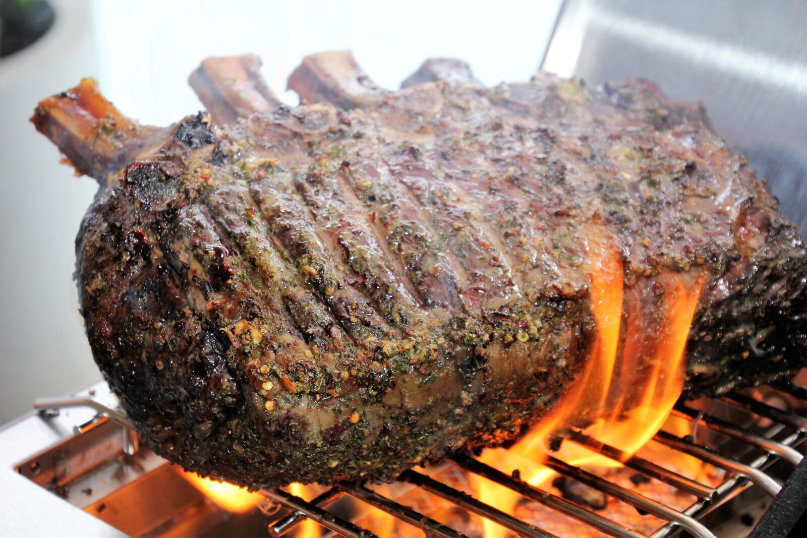 Canon EOS 60D sample photo. Grill, barbecue, charcoal photography