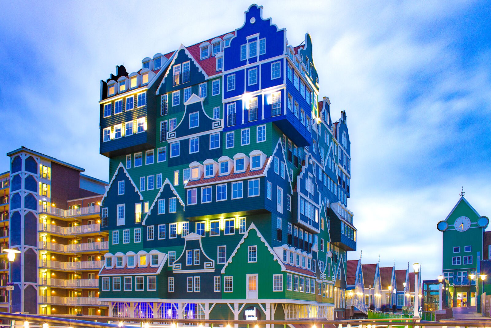 Canon EOS 1100D (EOS Rebel T3 / EOS Kiss X50) sample photo. Amsterdam, architectural, design, architecture photography