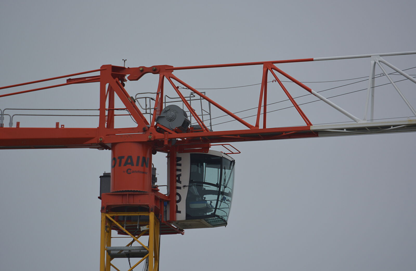 Nikon D5200 sample photo. Batiment, chantier, construction, grue photography