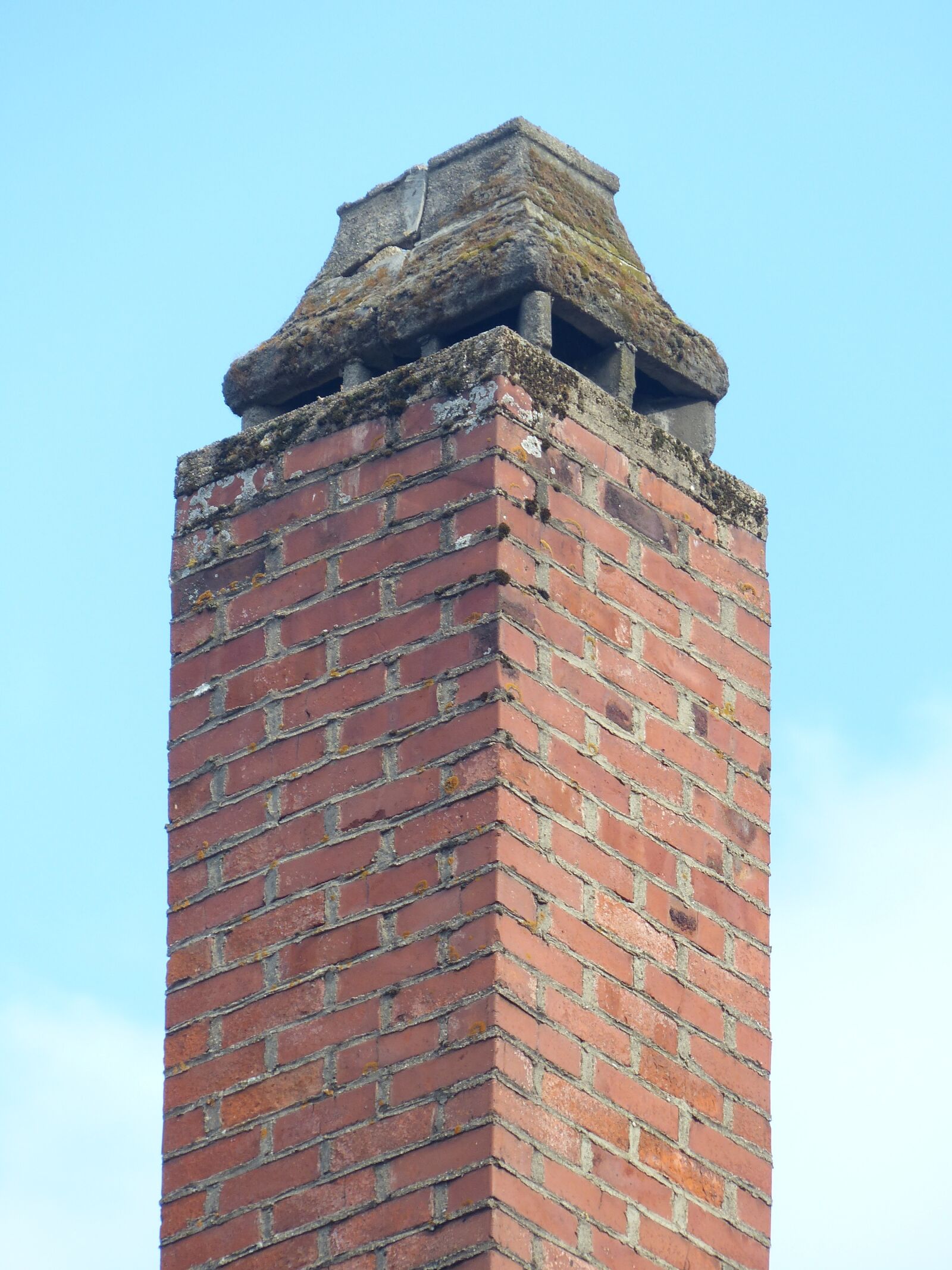 Panasonic Lumix DMC-FZ200 sample photo. Fireplace, bricked, brick photography