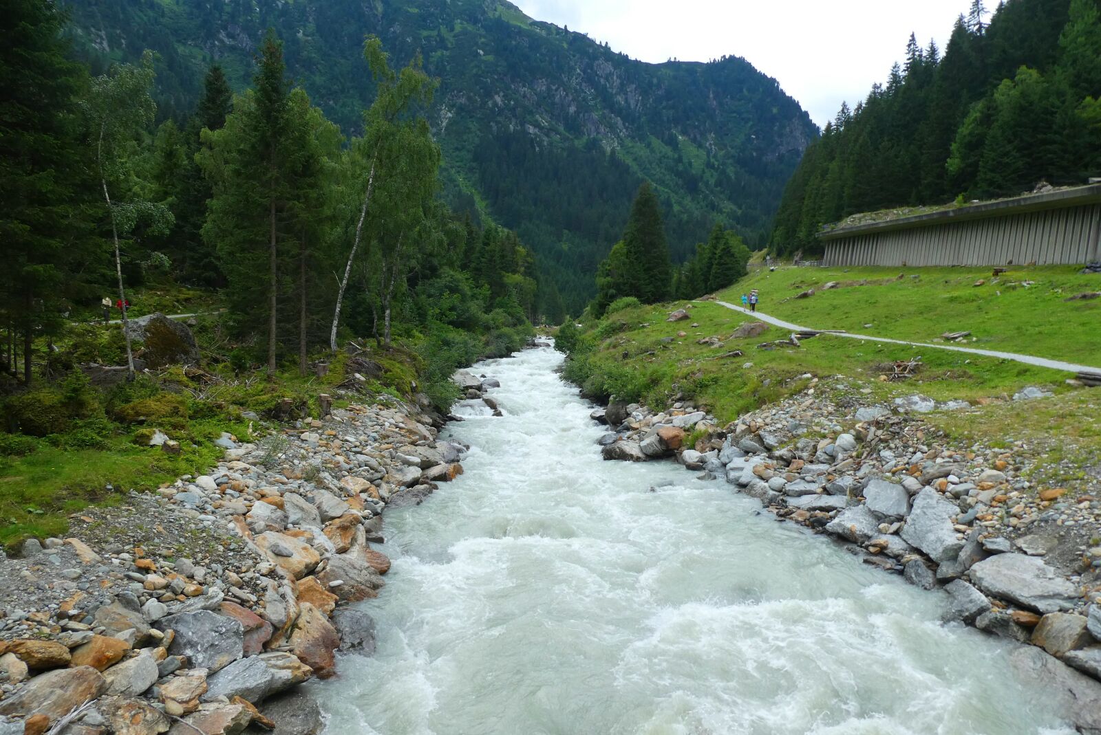 Panasonic Lumix DC-ZS70 (Lumix DC-TZ90) sample photo. River, flow, water photography