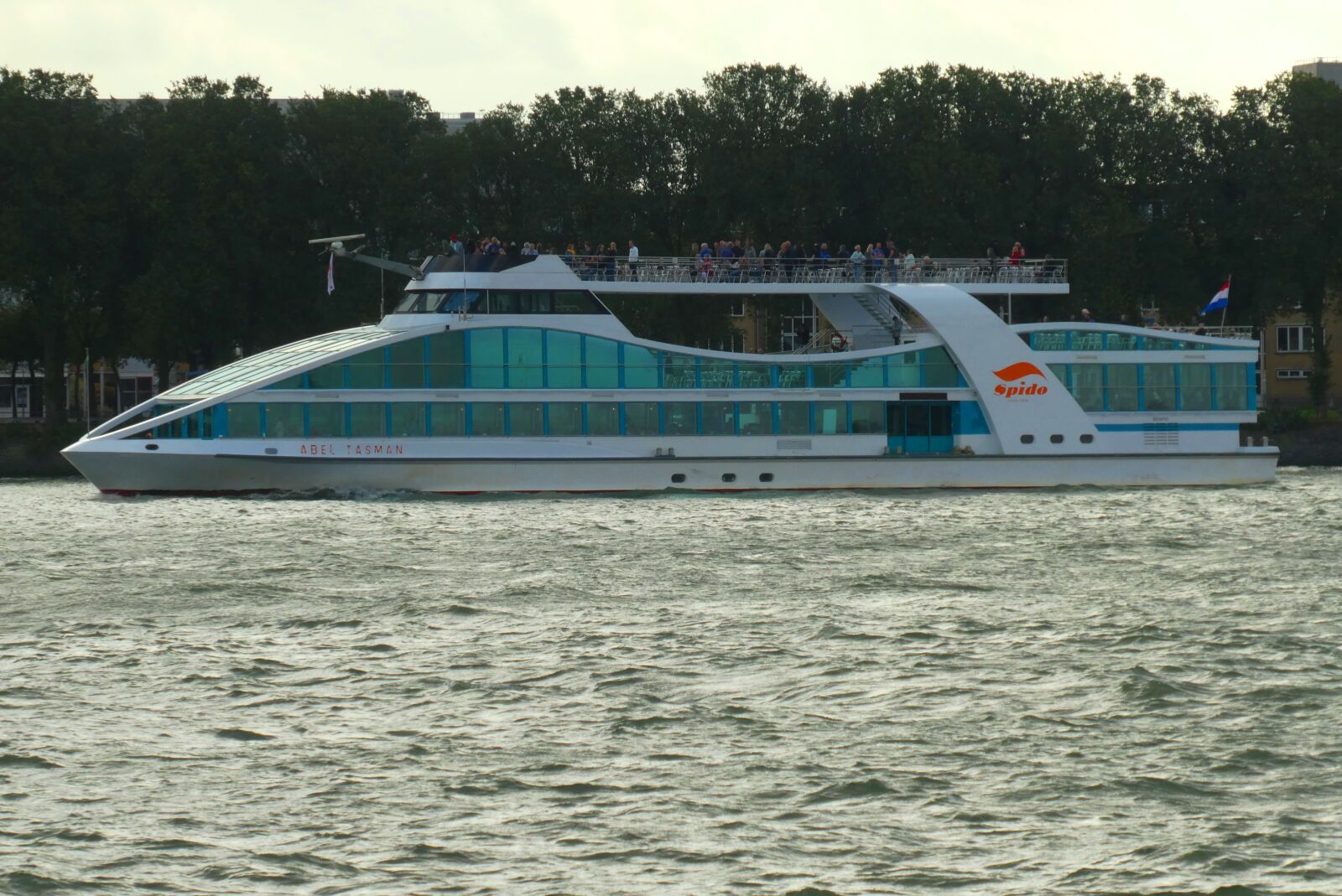 Panasonic Lumix DC-ZS70 (Lumix DC-TZ90) sample photo. Canal boat, spido, rotterdam photography