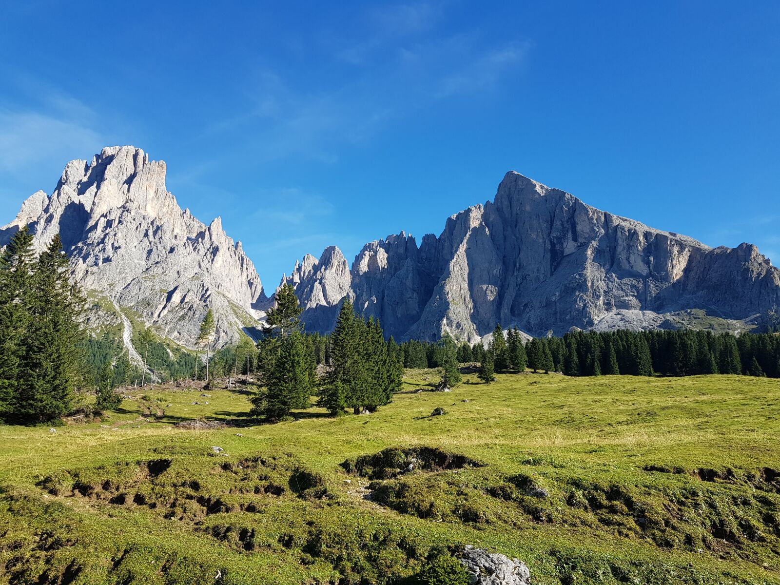 Samsung Galaxy S8 sample photo. Mountains, climbing, hiking photography