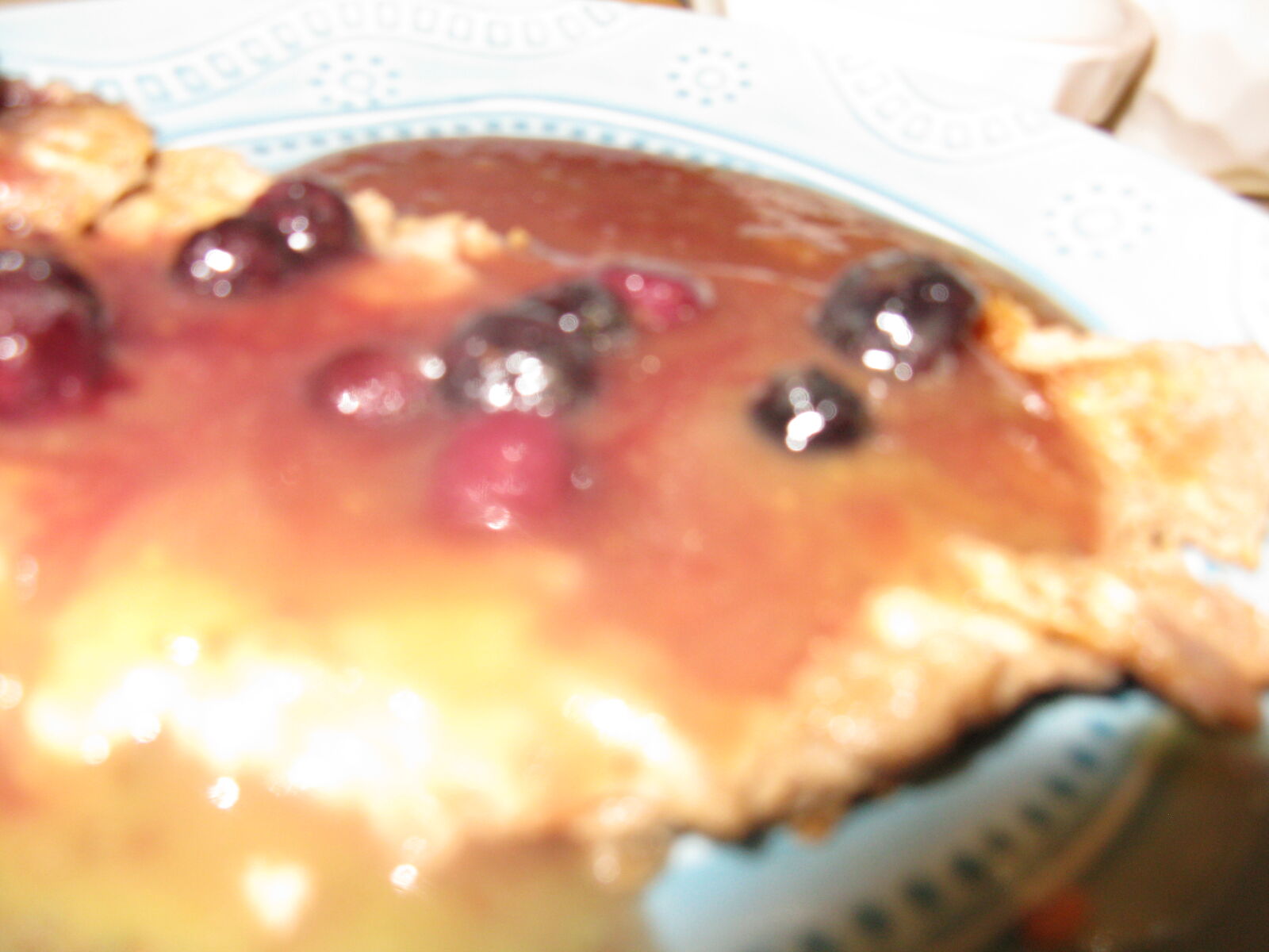 Canon POWERSHOT A720 IS sample photo. Crepes, with, peach, sauce photography