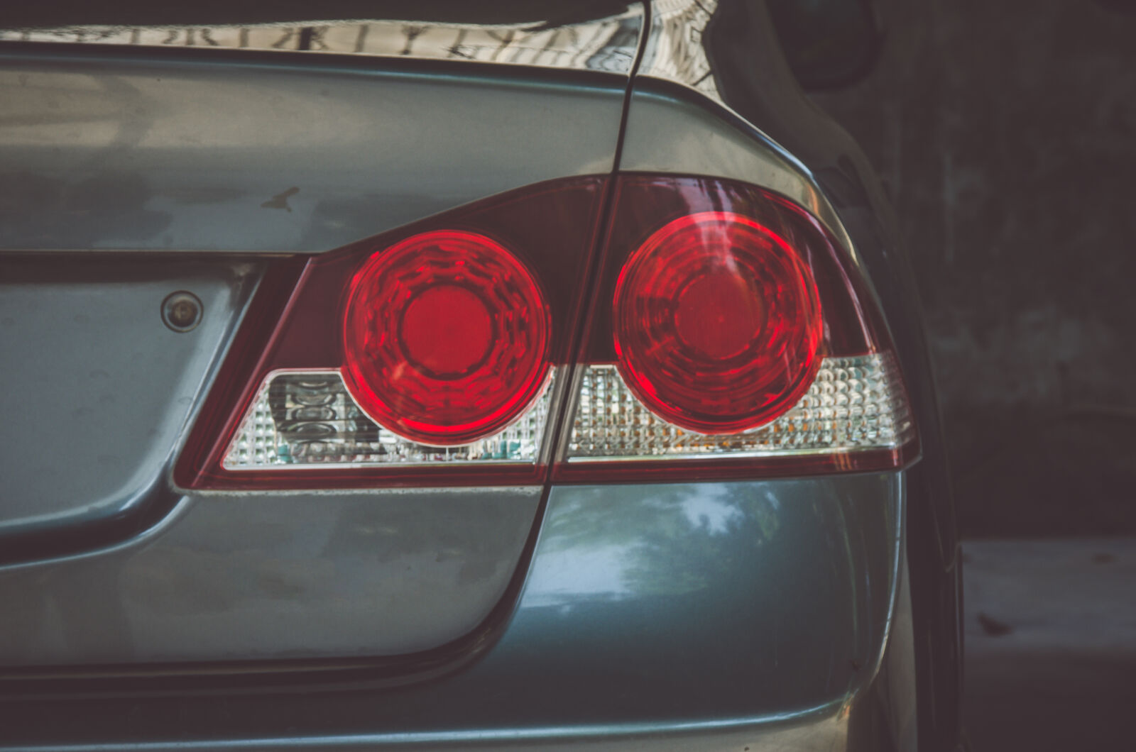 Nikon D5100 sample photo. Background, car, car, brand photography