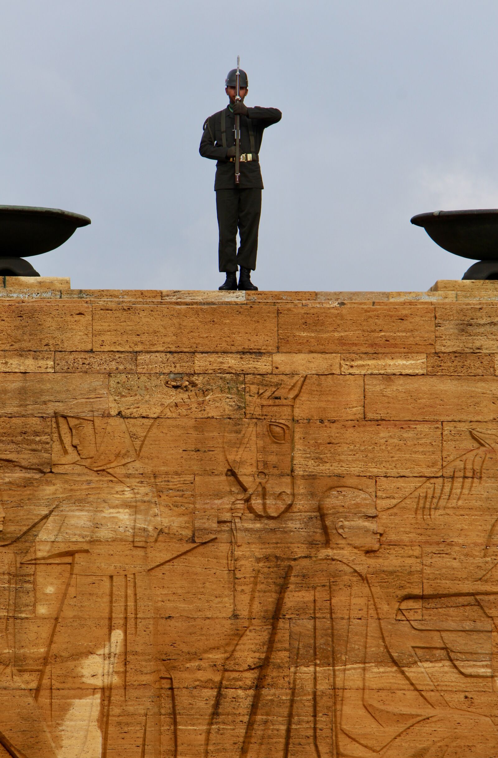 Canon EOS 650D (EOS Rebel T4i / EOS Kiss X6i) sample photo. Turkey, ankara, soldier photography