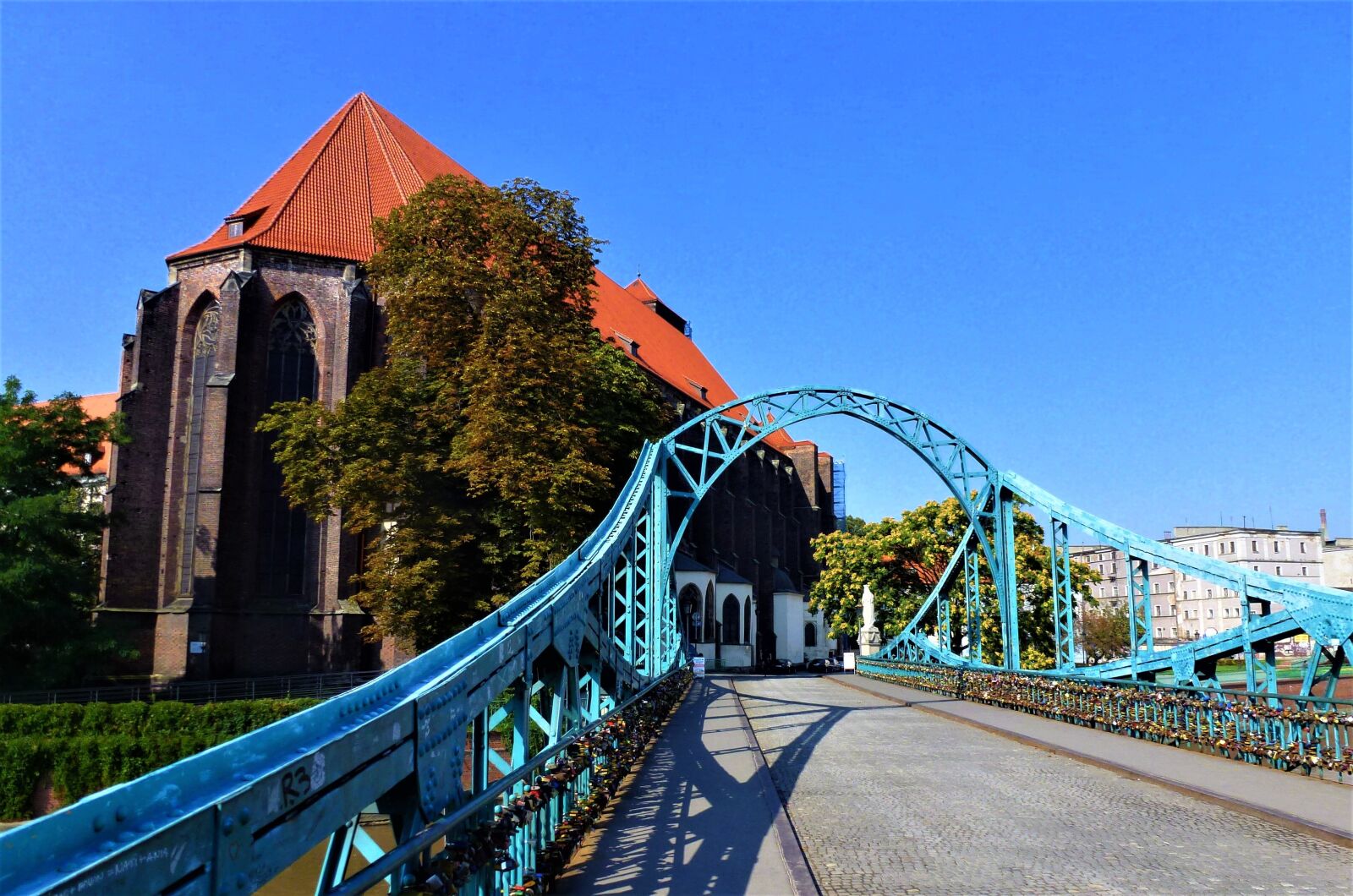 Panasonic Lumix DMC-ZS10 (Lumix DMC-TZ20 / Lumix DMC-TZ22) sample photo. Wroclaw, poland, bridge photography