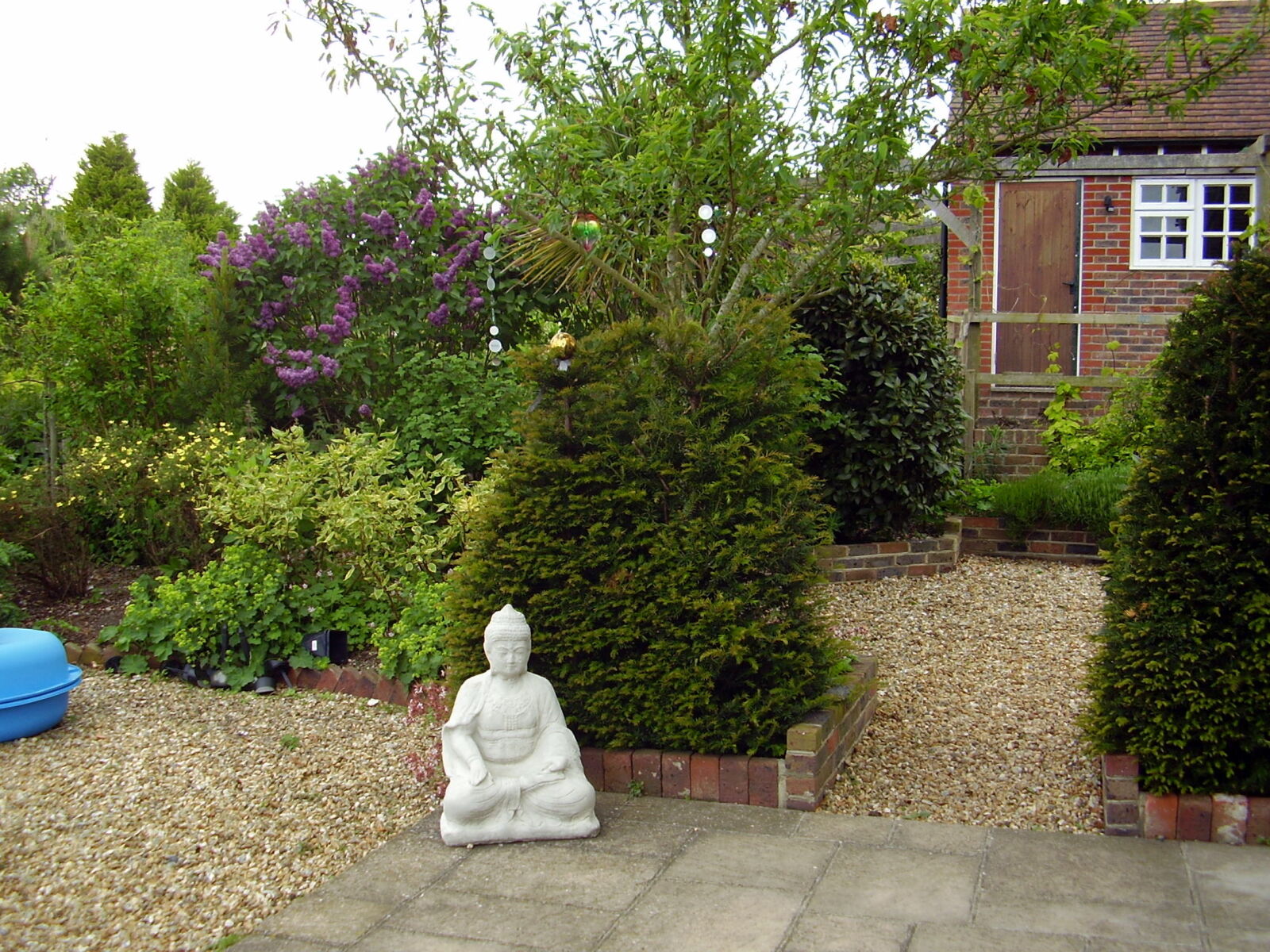 Olympus FE100,X710 sample photo. Buddha, estate, farmhouse, garden photography