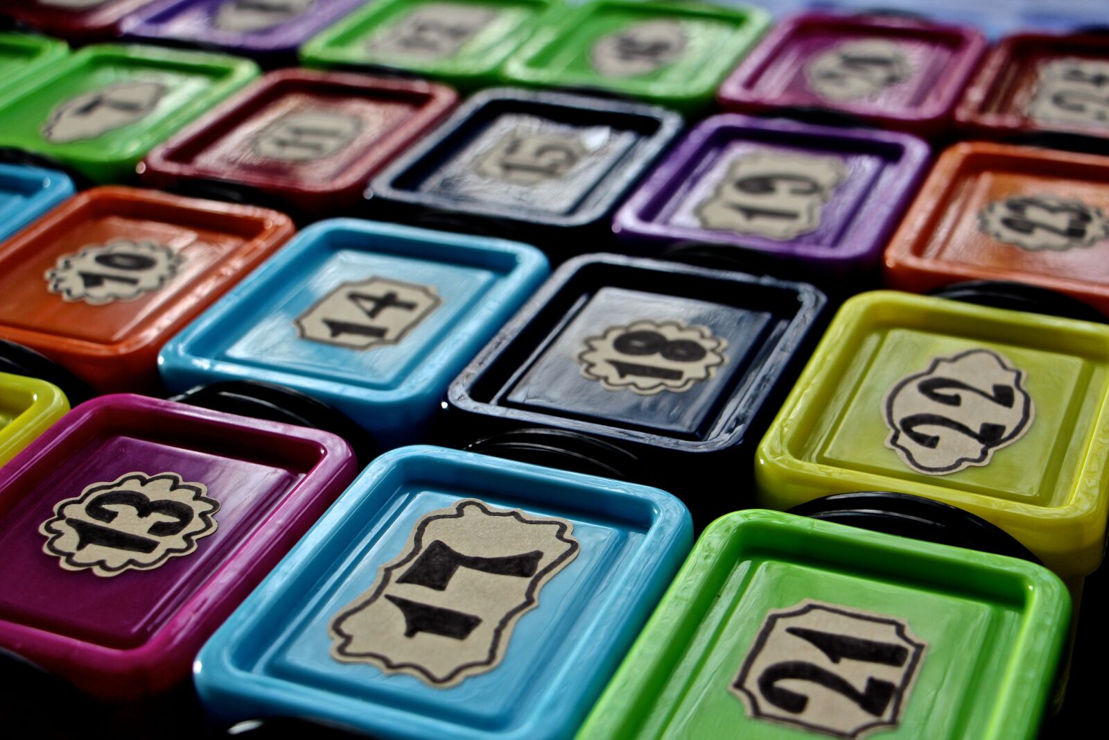 Canon EOS 700D (EOS Rebel T5i / EOS Kiss X7i) sample photo. Advent calendar, pay, advent photography