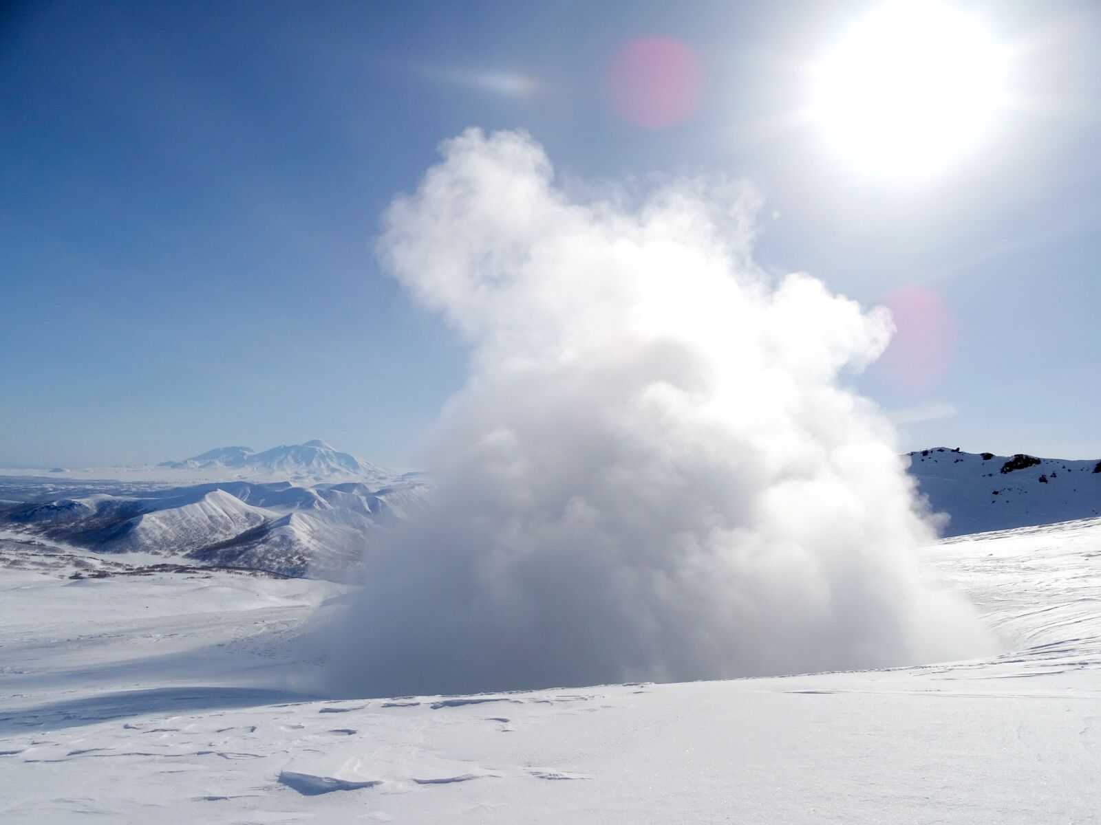 Sony DSC-HX400 sample photo. Fumarole, pairs, post photography