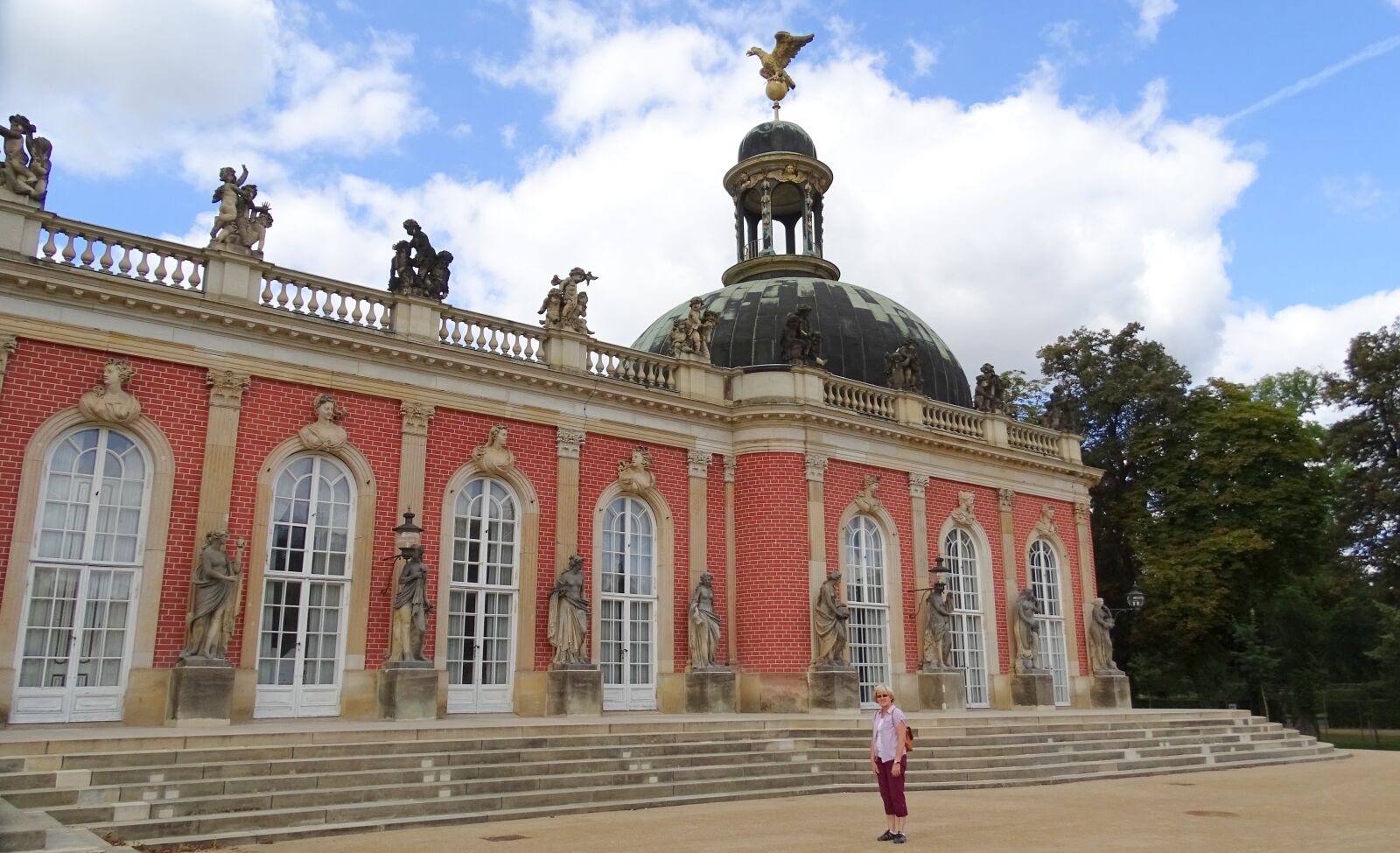 Sony Cyber-shot DSC-HX400V sample photo. Potsdam, castle, places of photography