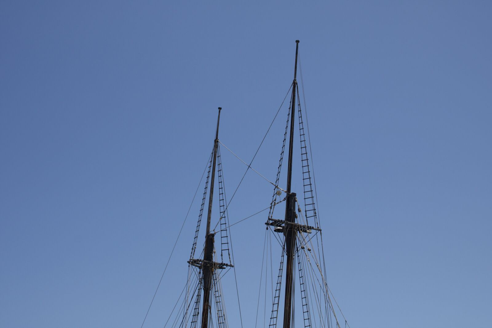 Canon EOS 750D (EOS Rebel T6i / EOS Kiss X8i) sample photo. Boat, sail, mast photography