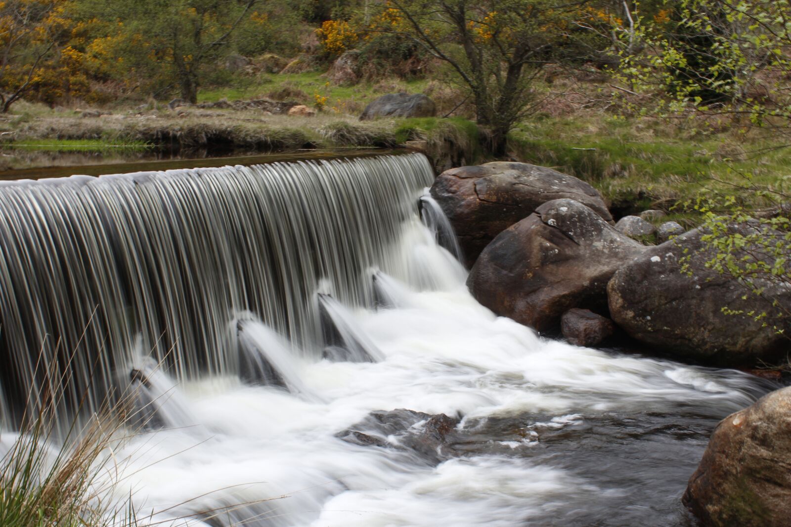 Canon EOS 600D (Rebel EOS T3i / EOS Kiss X5) sample photo. Ireland, wicklow, glendalough photography