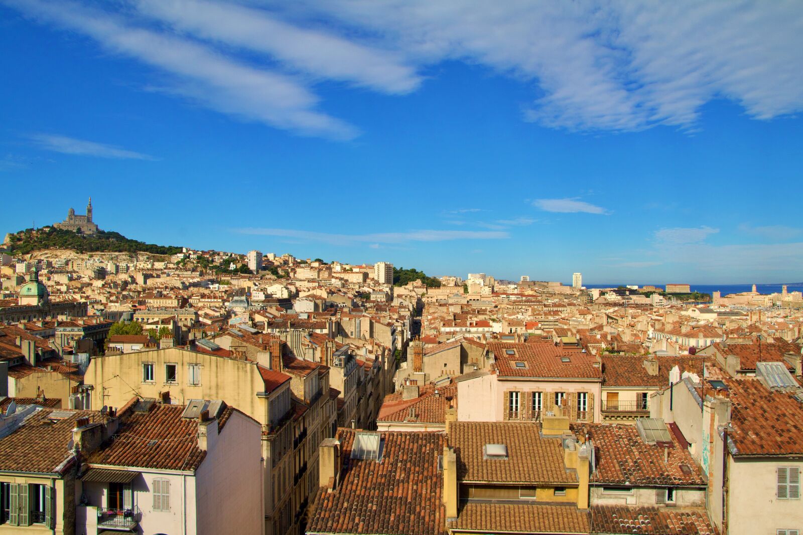 Canon EOS 600D (Rebel EOS T3i / EOS Kiss X5) sample photo. Marseille, mountain, notre dame photography